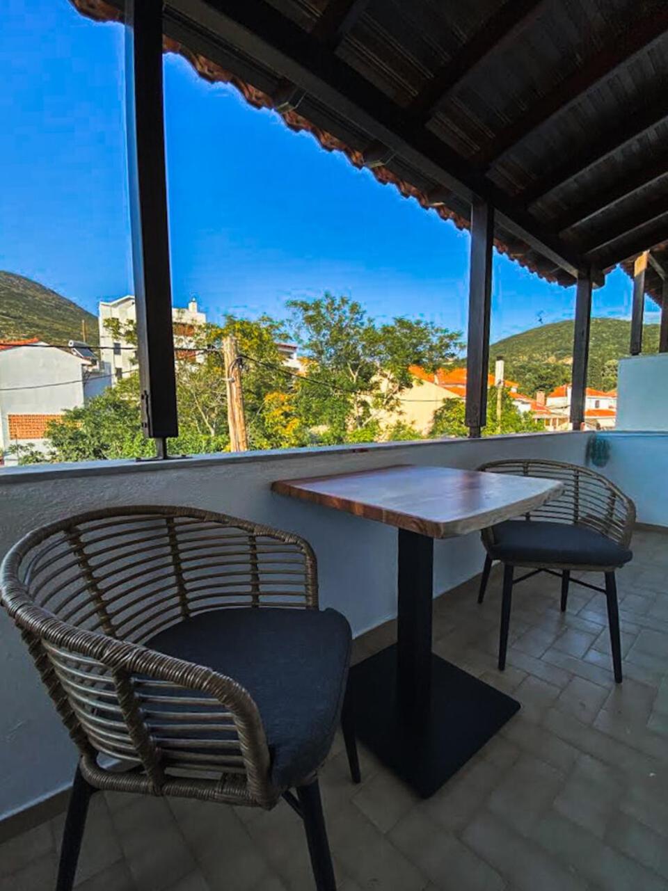 Apellou Apartments