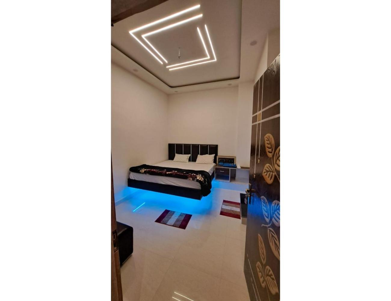 Kanha Guest House, Ayodhya
