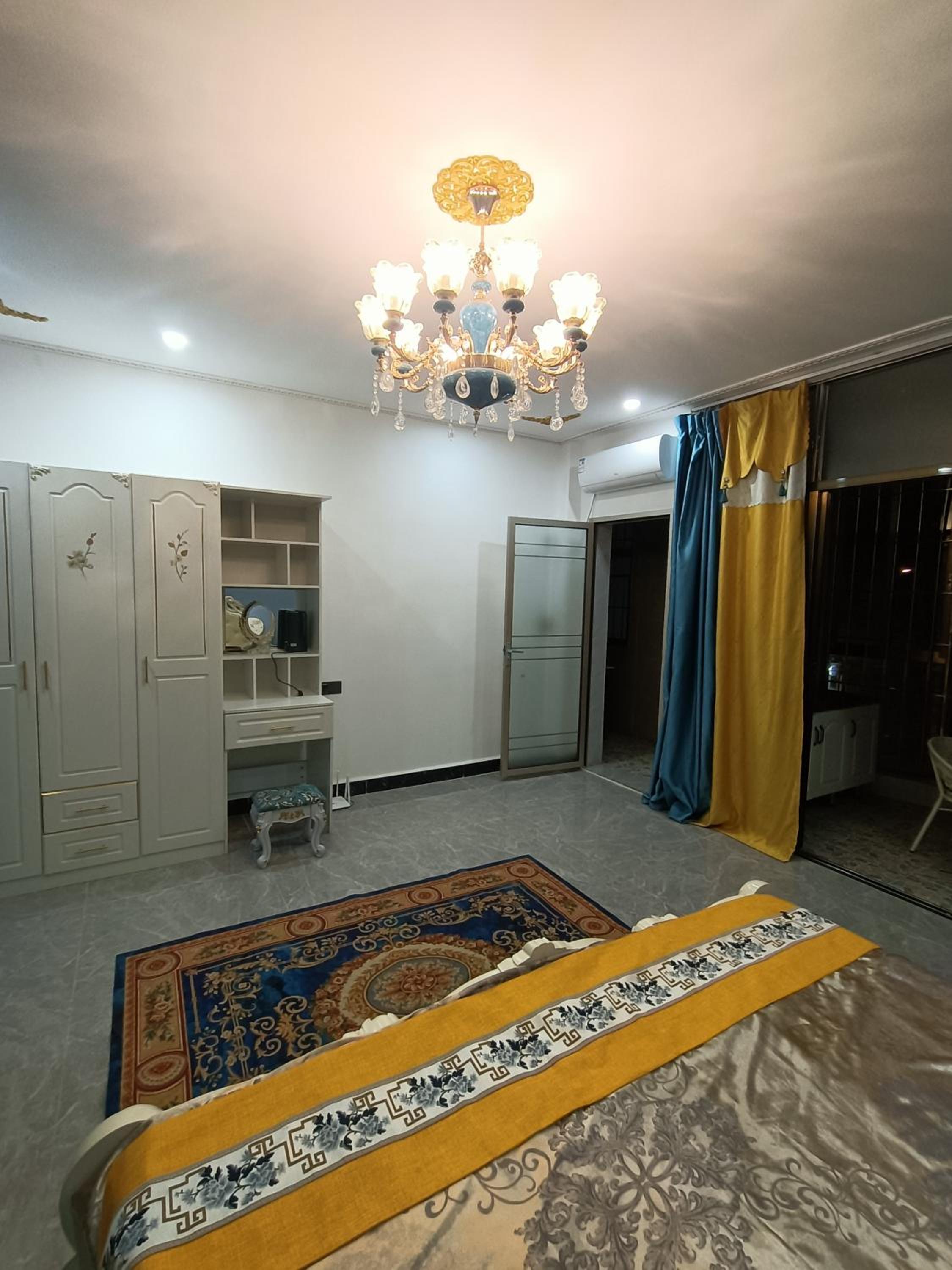 Minsheng Apartment