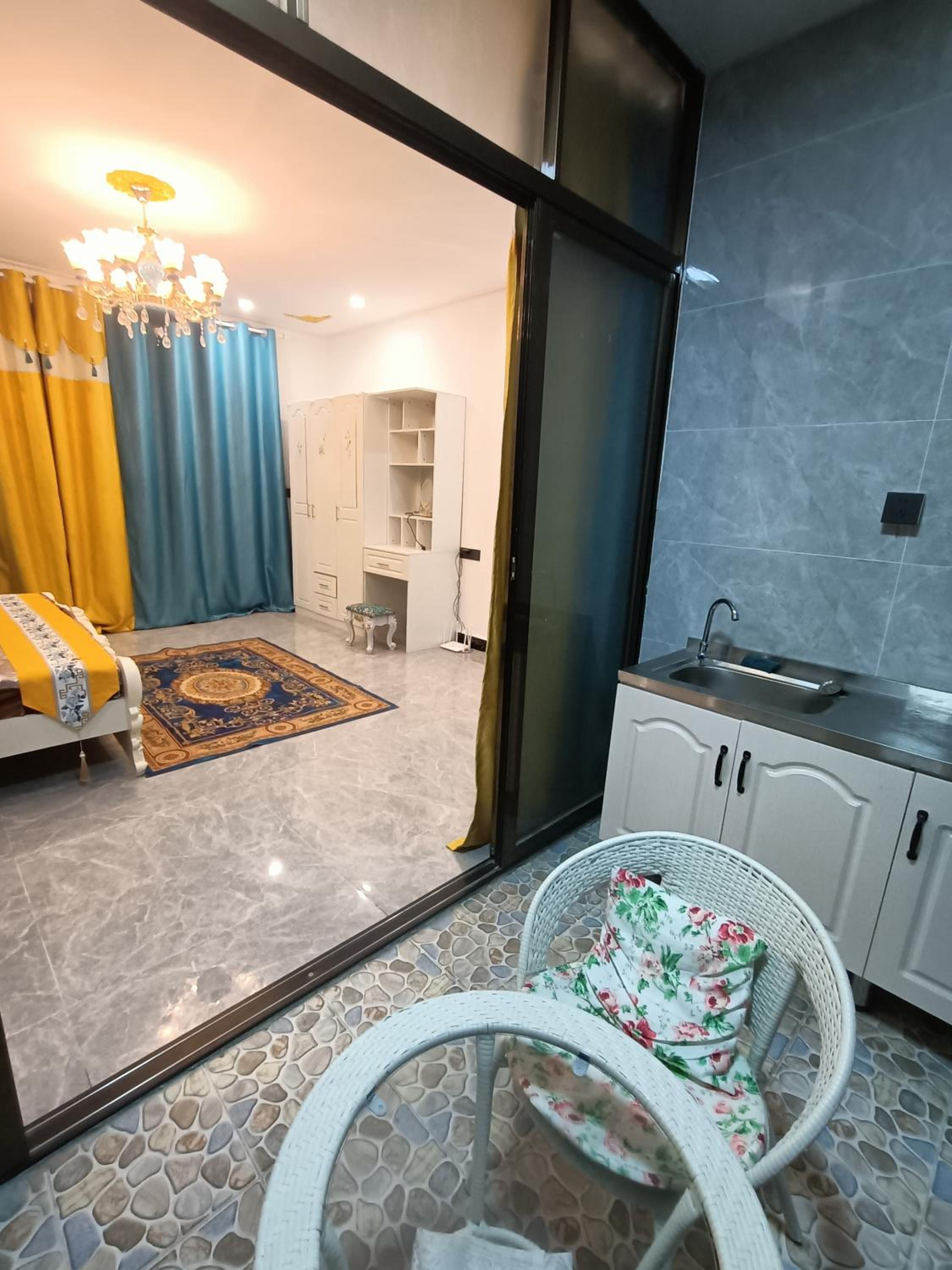 Minsheng Apartment
