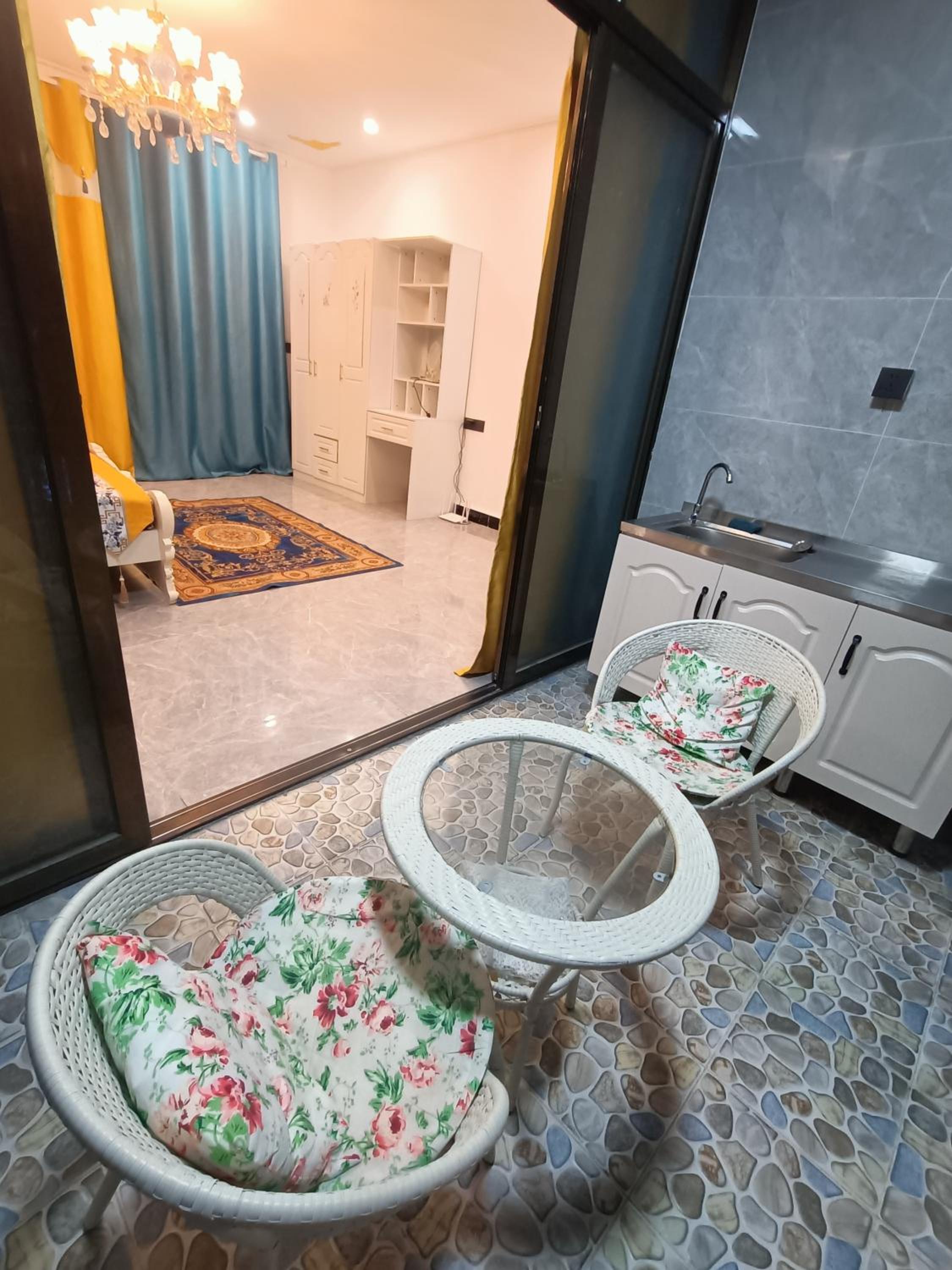 Minsheng Apartment