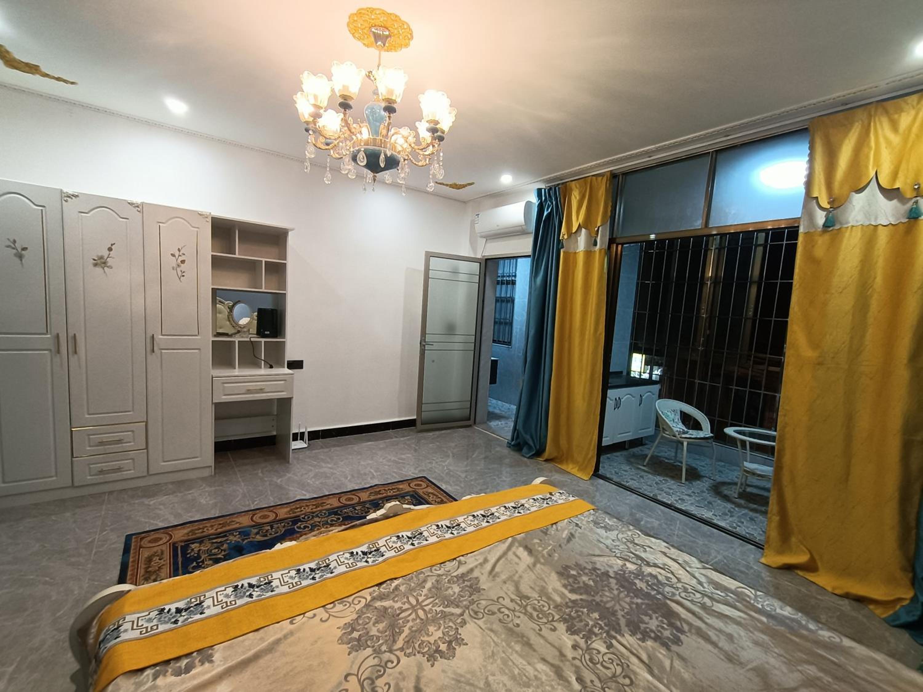 Minsheng Apartment