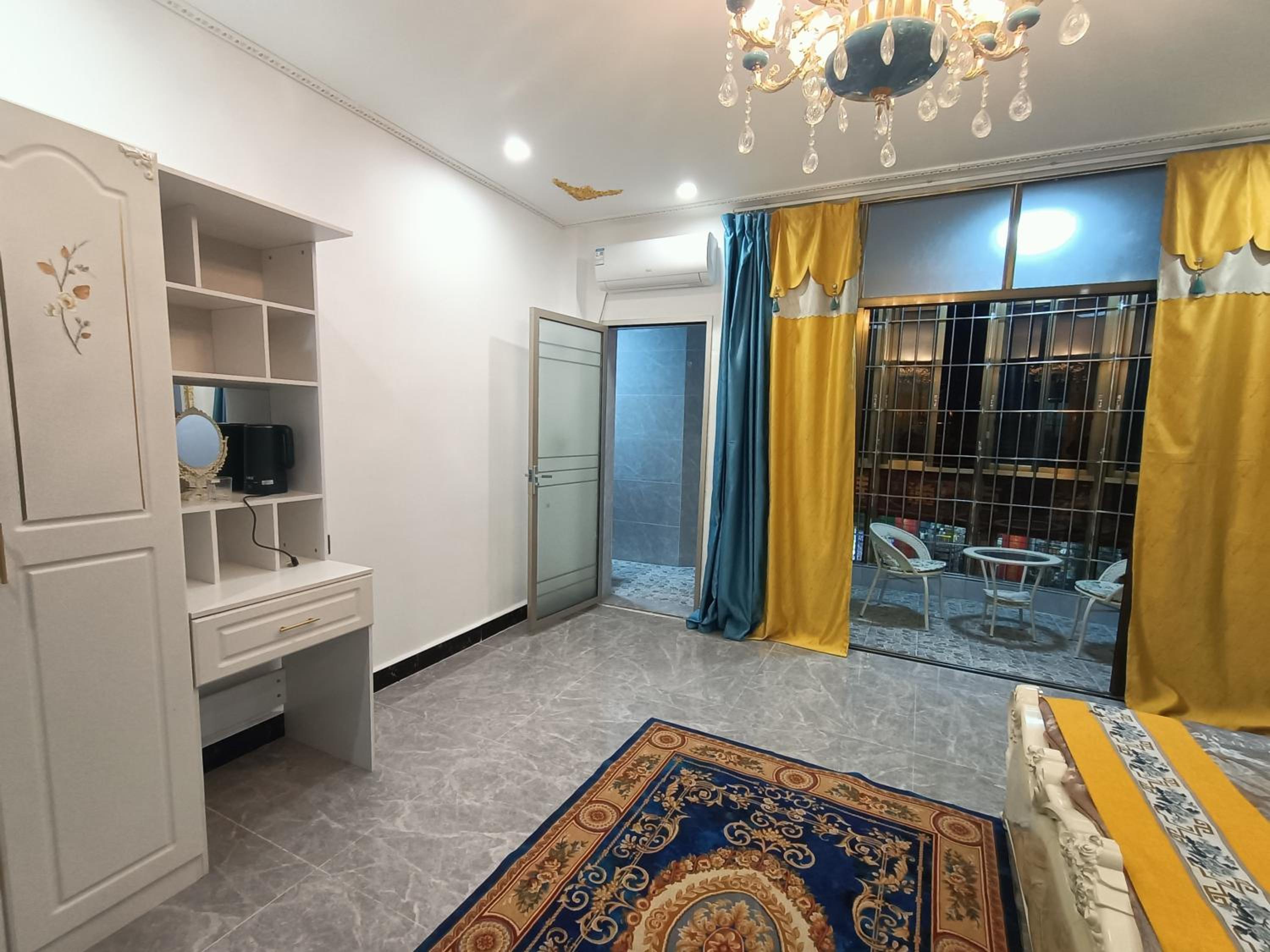 Minsheng Apartment