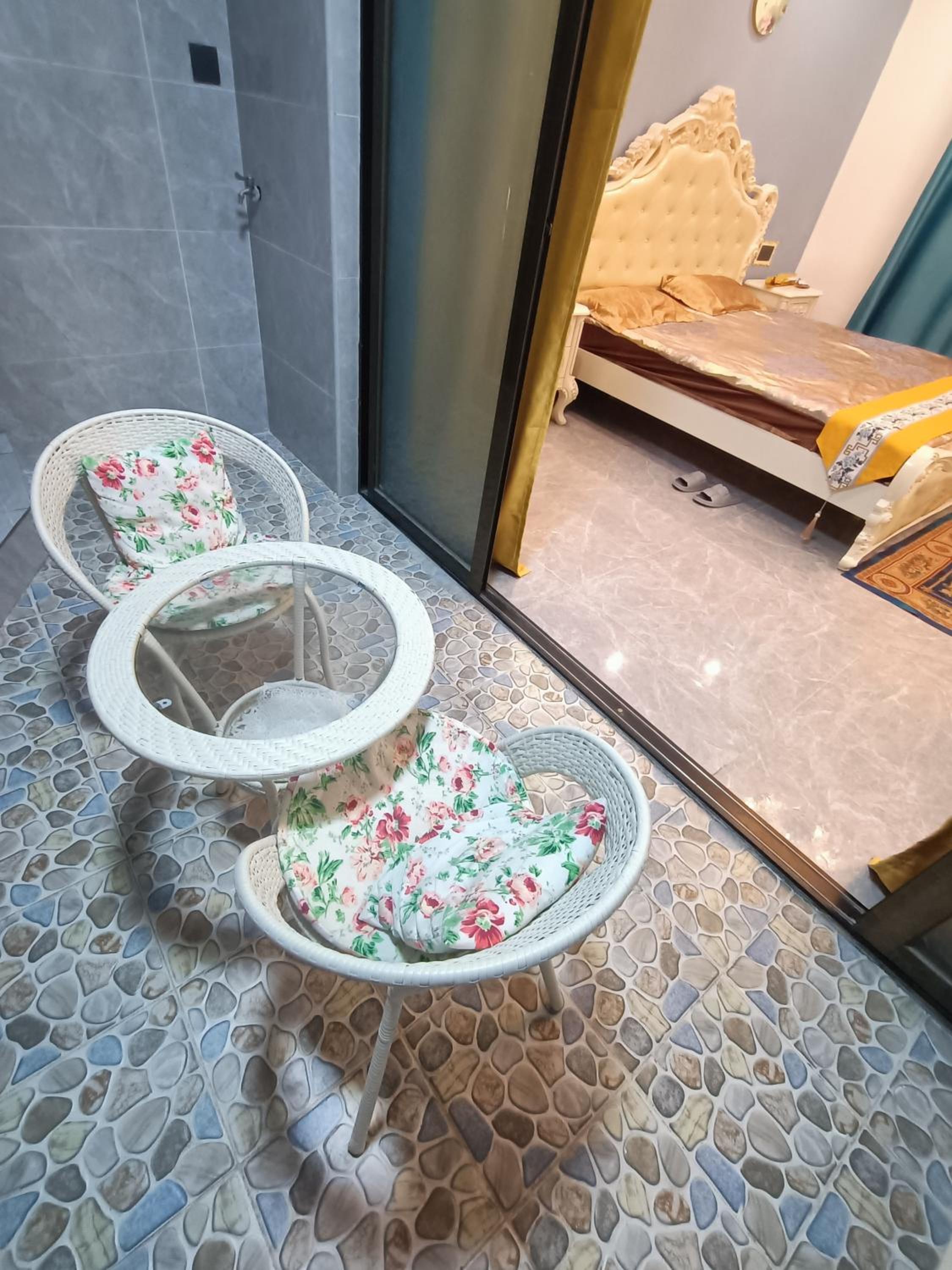 Minsheng Apartment