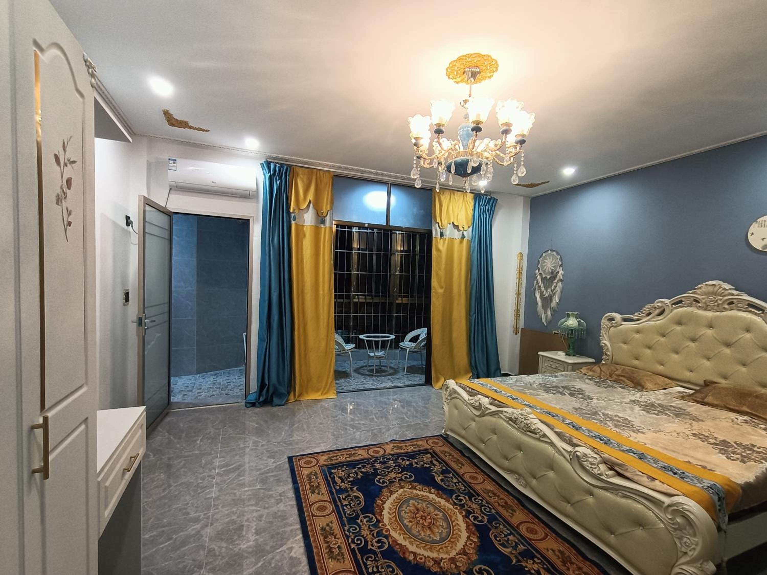 Minsheng Apartment