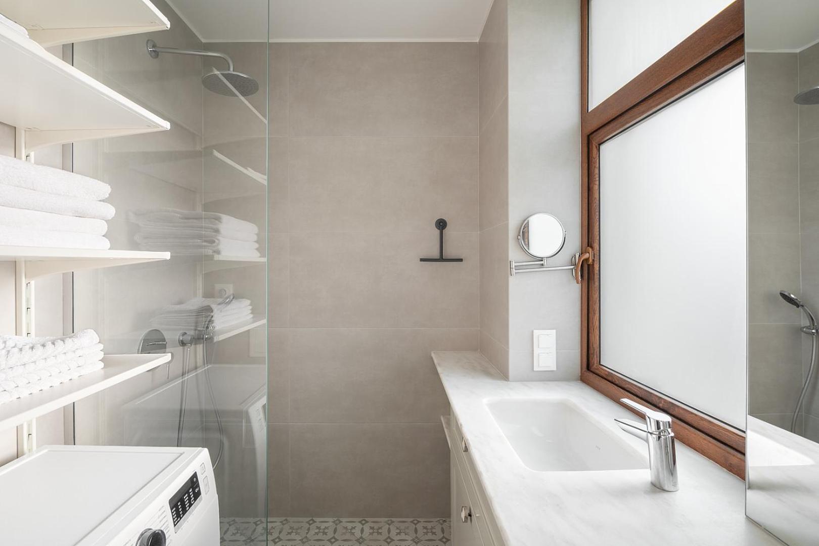 RG Apartment