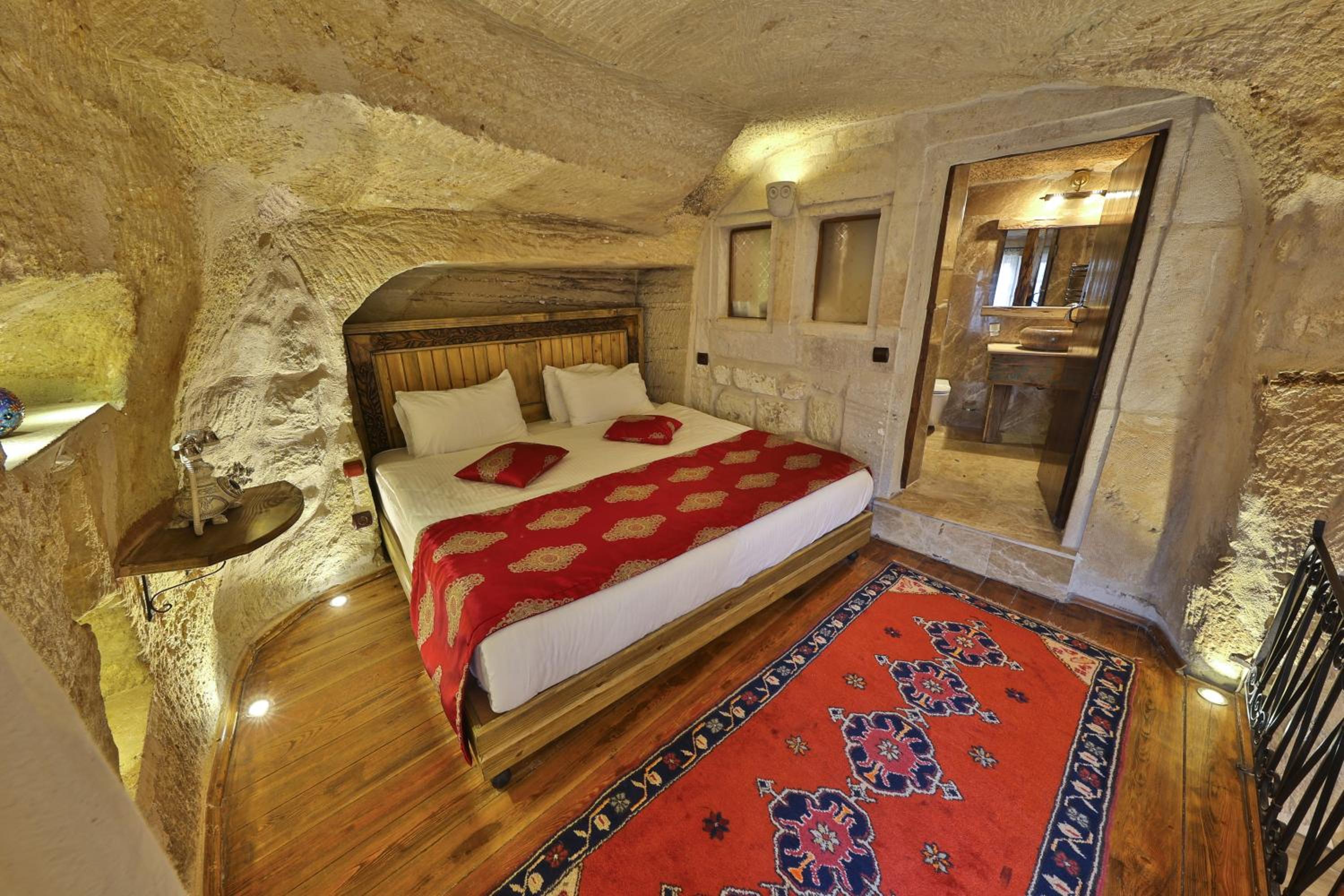 Divan Cave House - Image 62