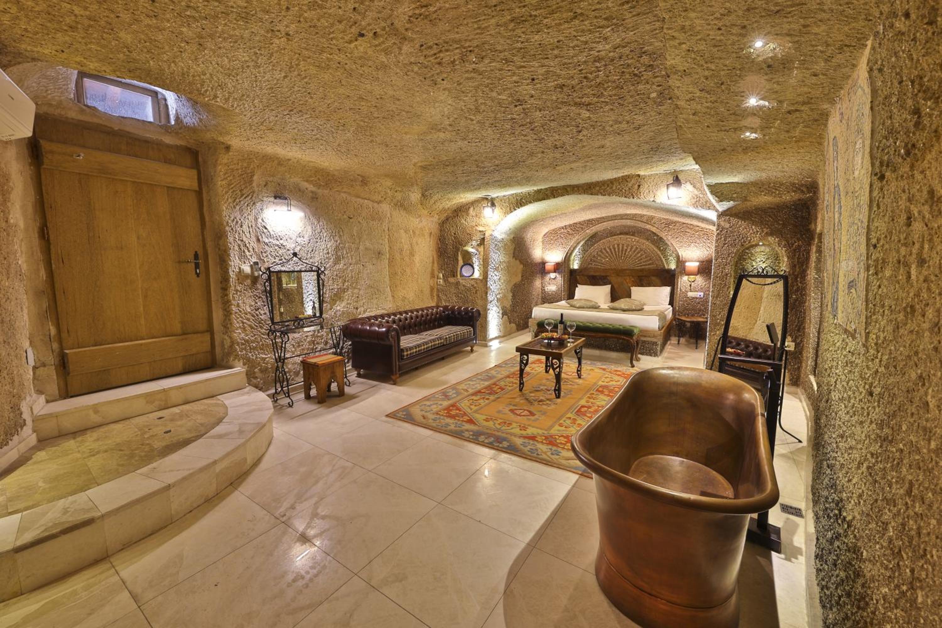 Divan Cave House - Image 59