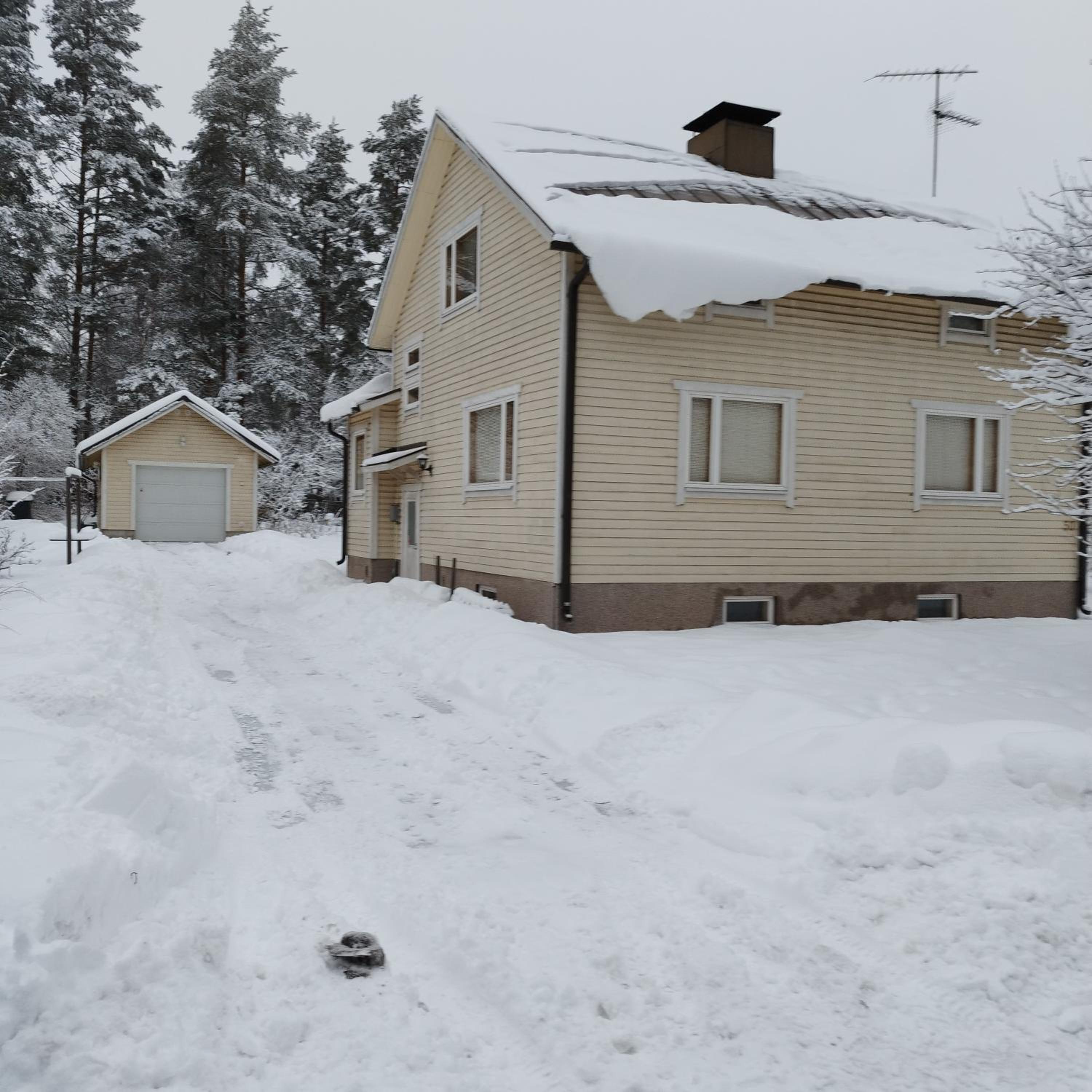 Nordic artist house & atelier view 4