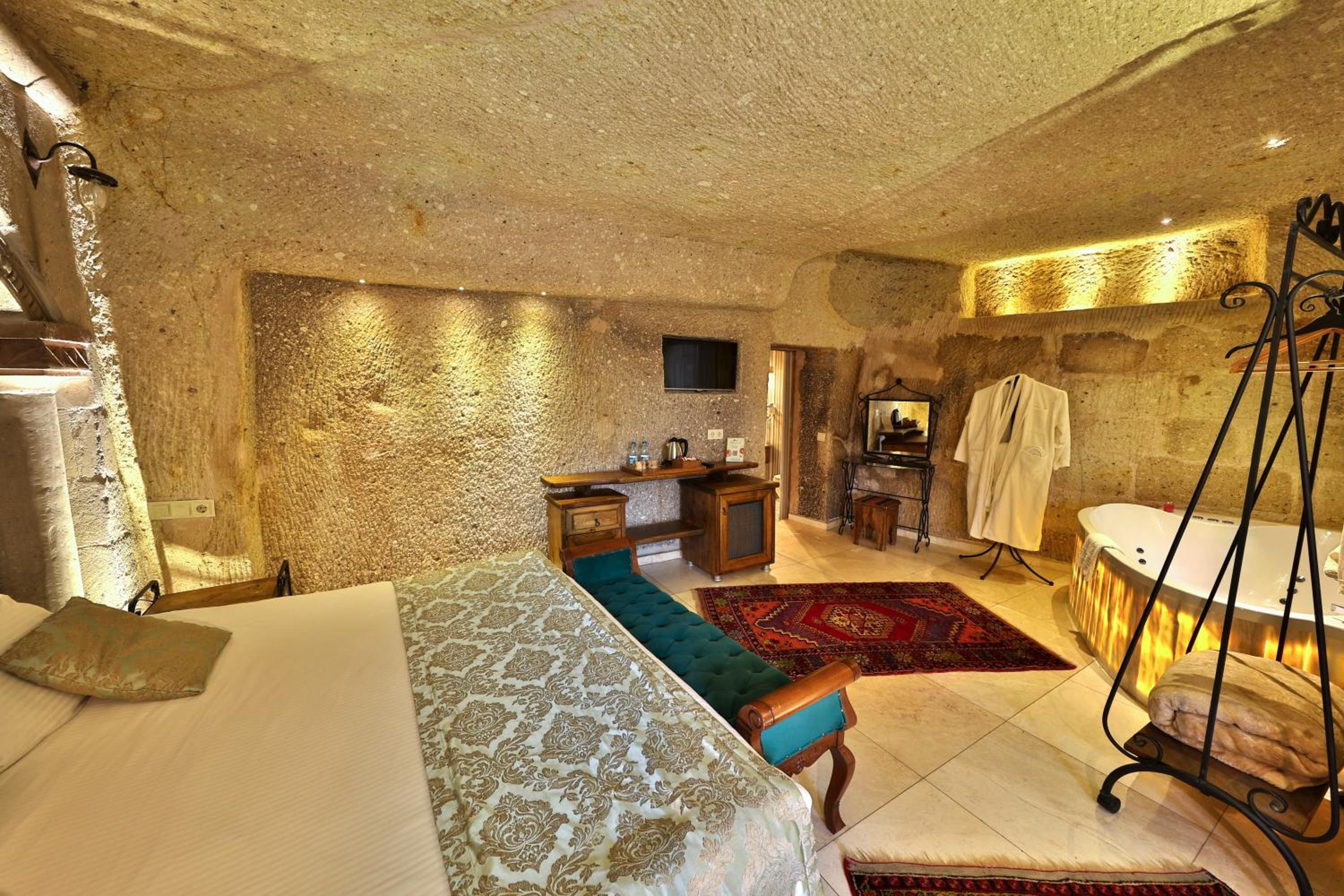 Divan Cave House - Image 51