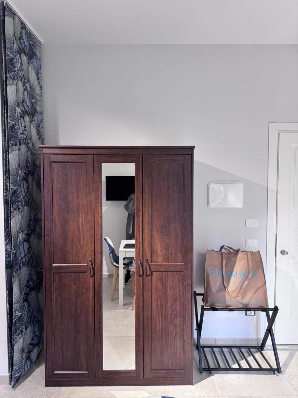 Mirea Apartments
