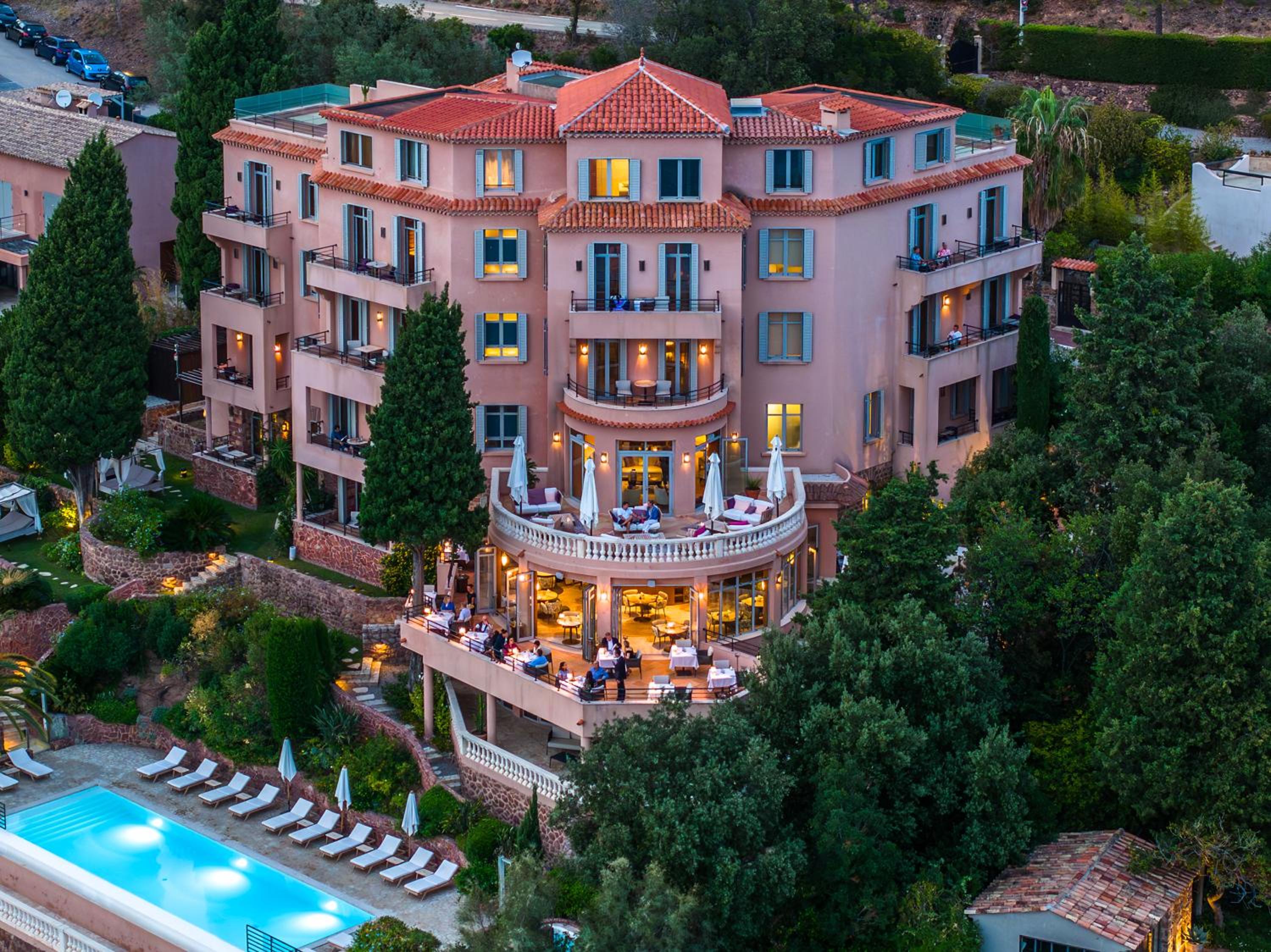 Hotel Tiara Yaktsa Côte d'Azur