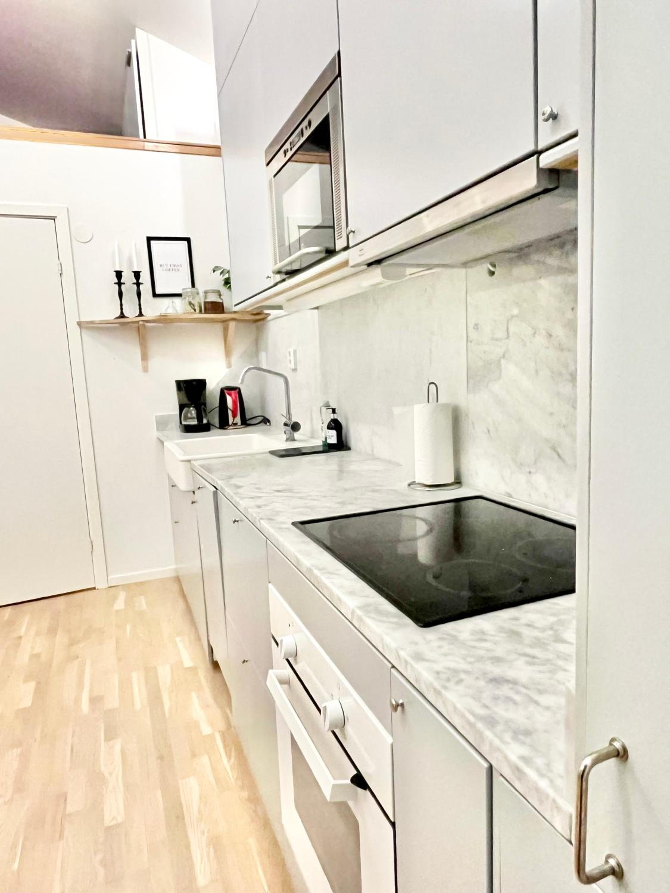 Villa close to beach, parking and wifi included view 3