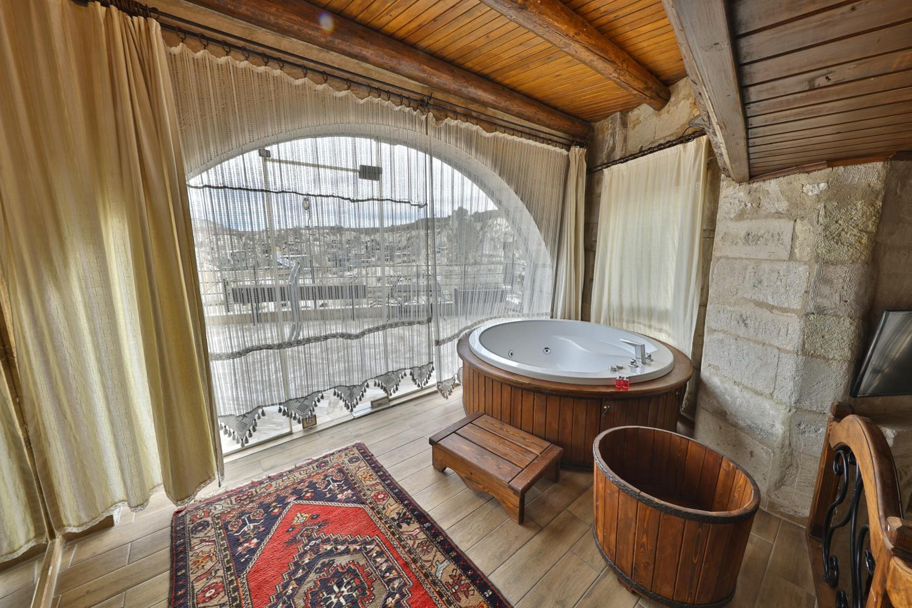 Divan Cave House - Image 71
