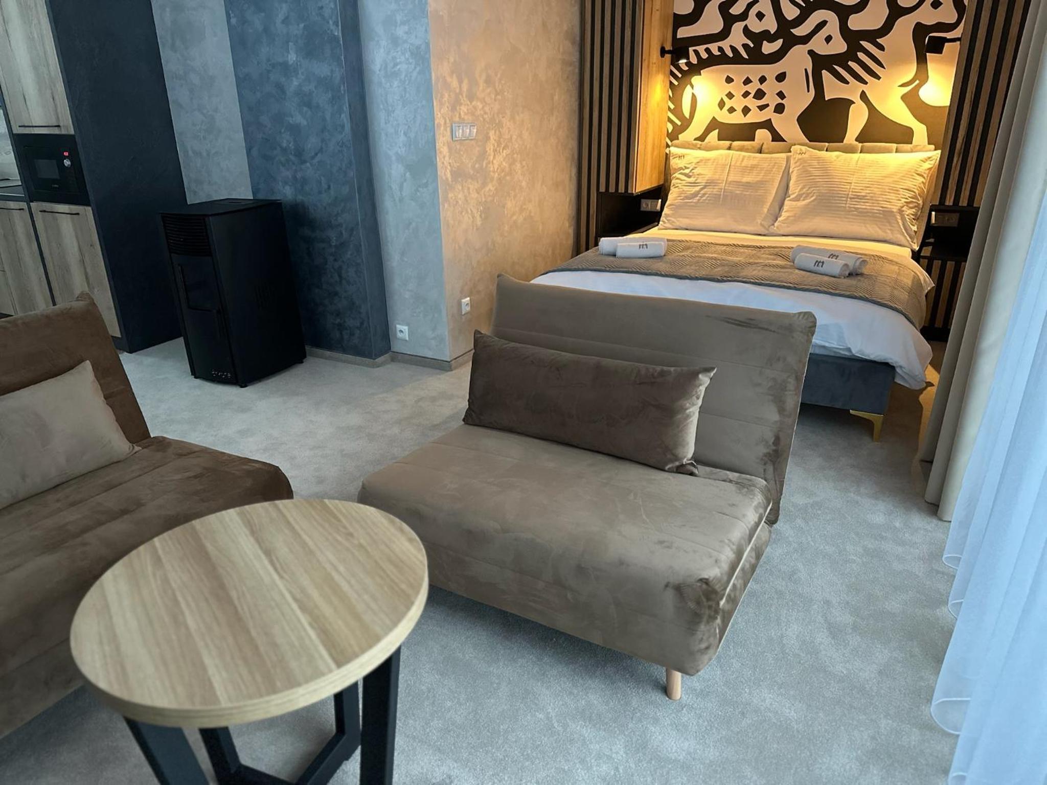 Photo 96