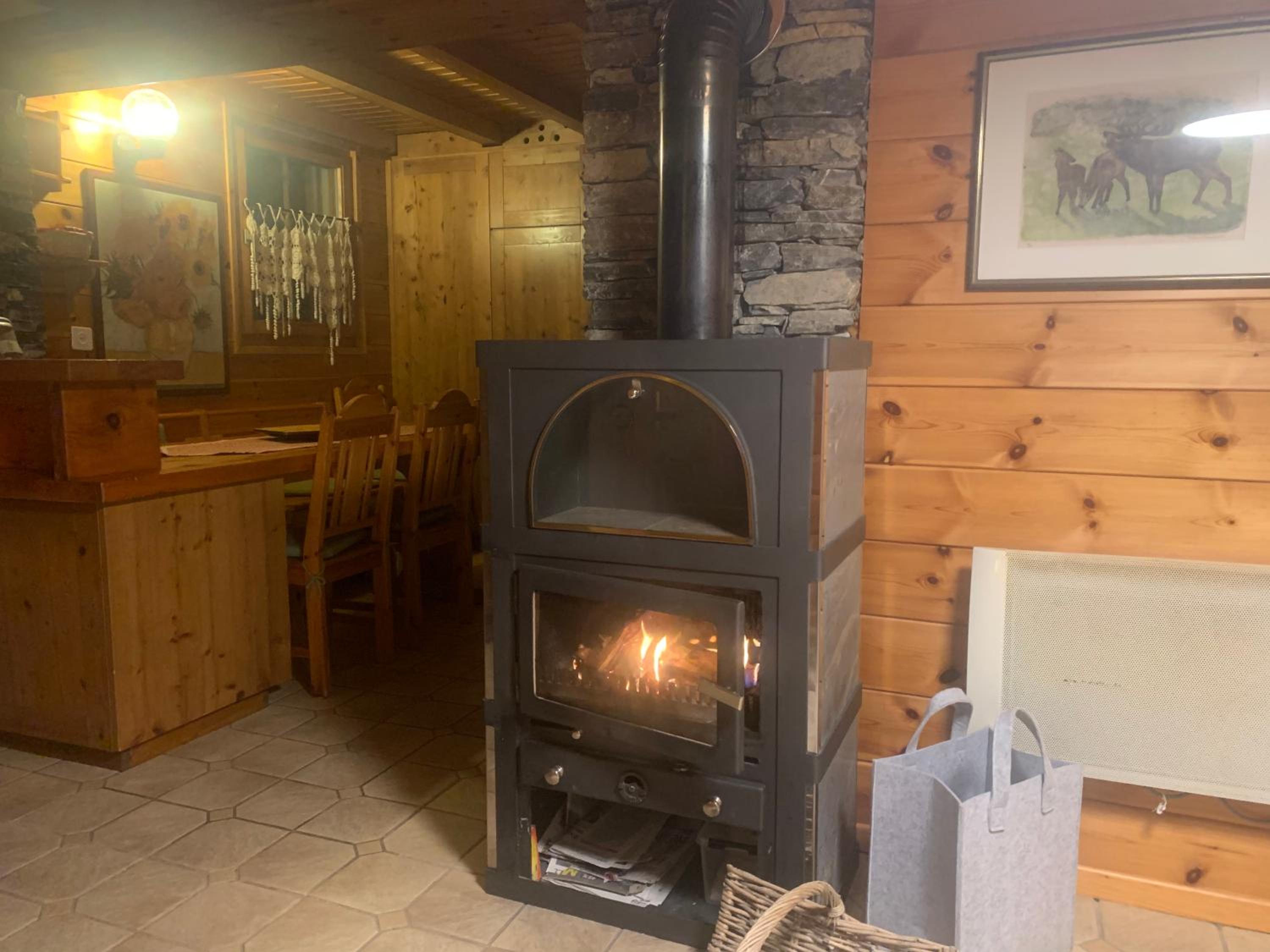 Chalet typique tout confort avec studio en dessous