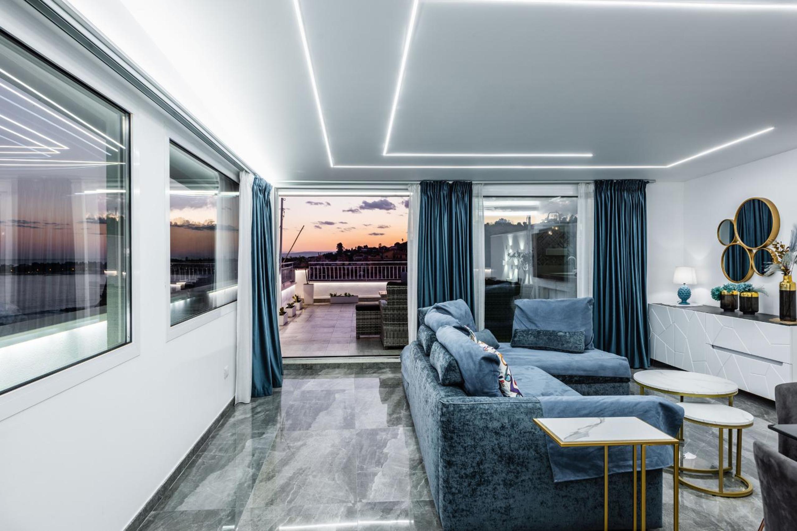 Azzurra Seaview House with Terrace by Wonderful Italy photo 5