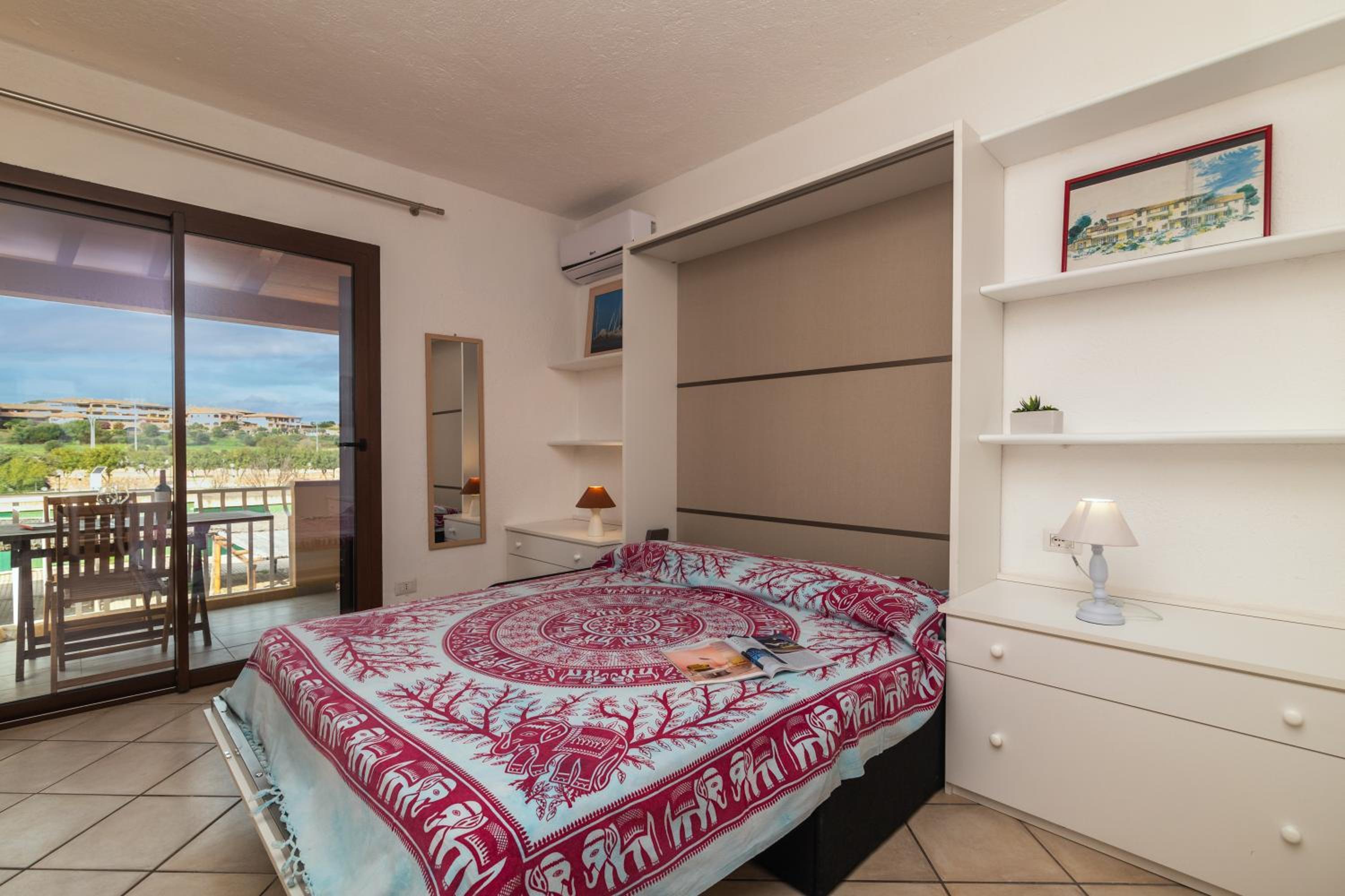 Il Vecchio Faro H208 150Mt From The Beach - Happy Rentals view 3