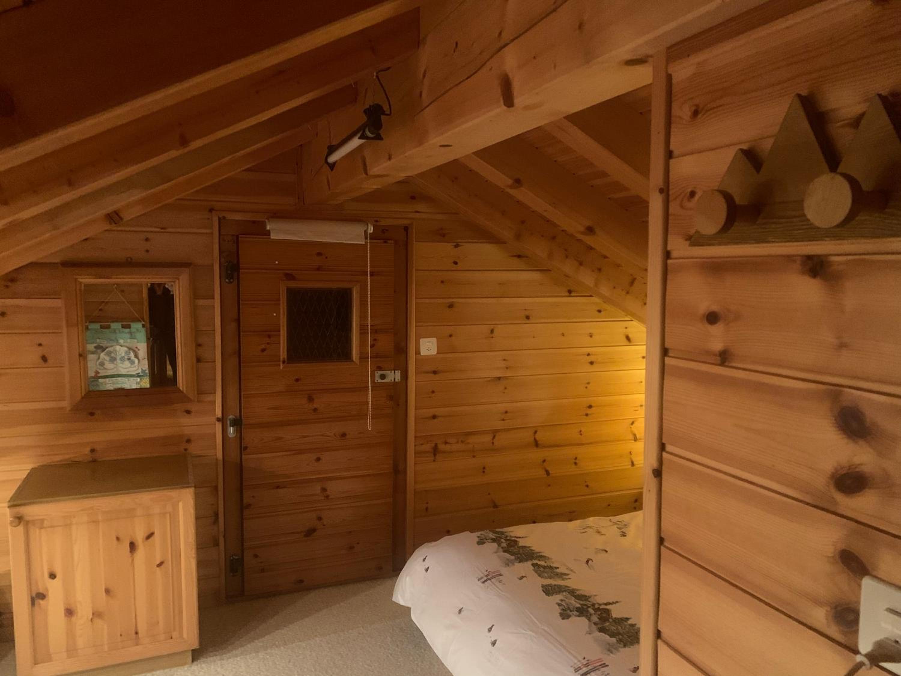 Chalet typique tout confort avec studio en dessous