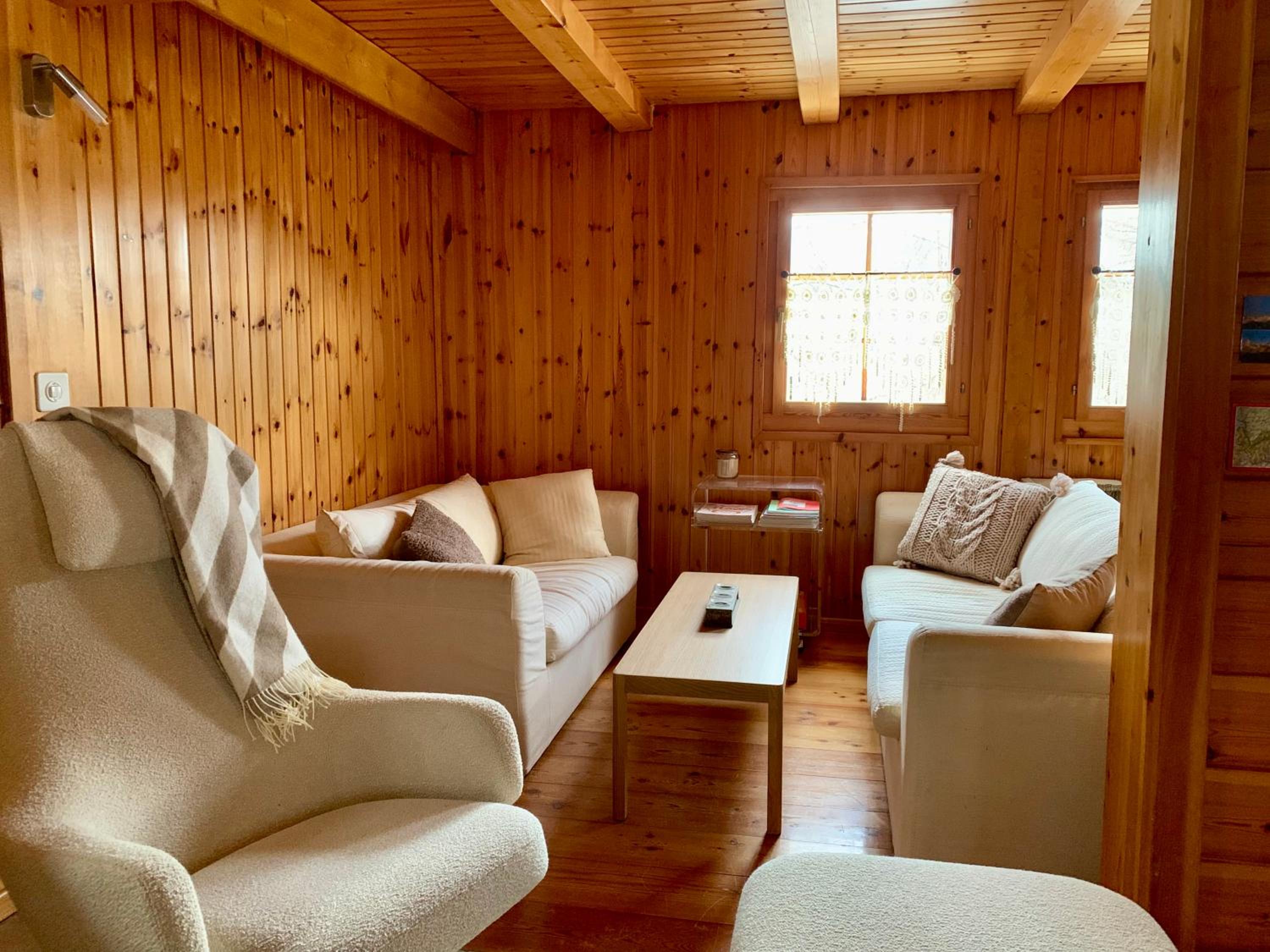 Chalet typique tout confort avec studio en dessous