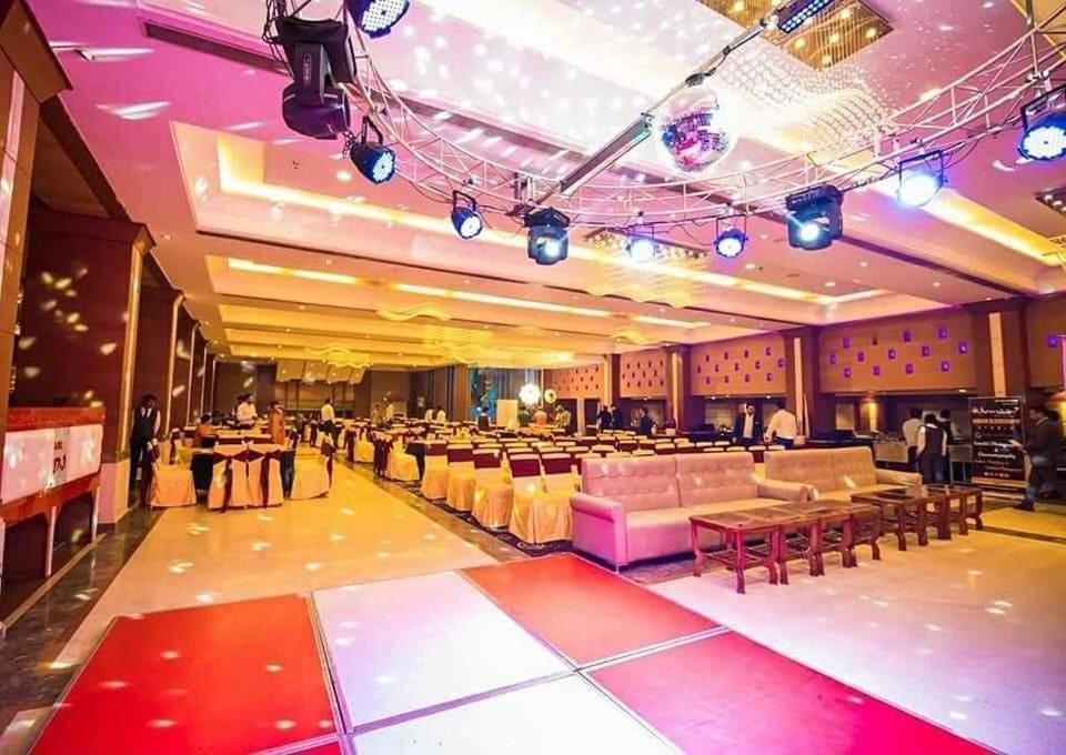 Meetings & Events