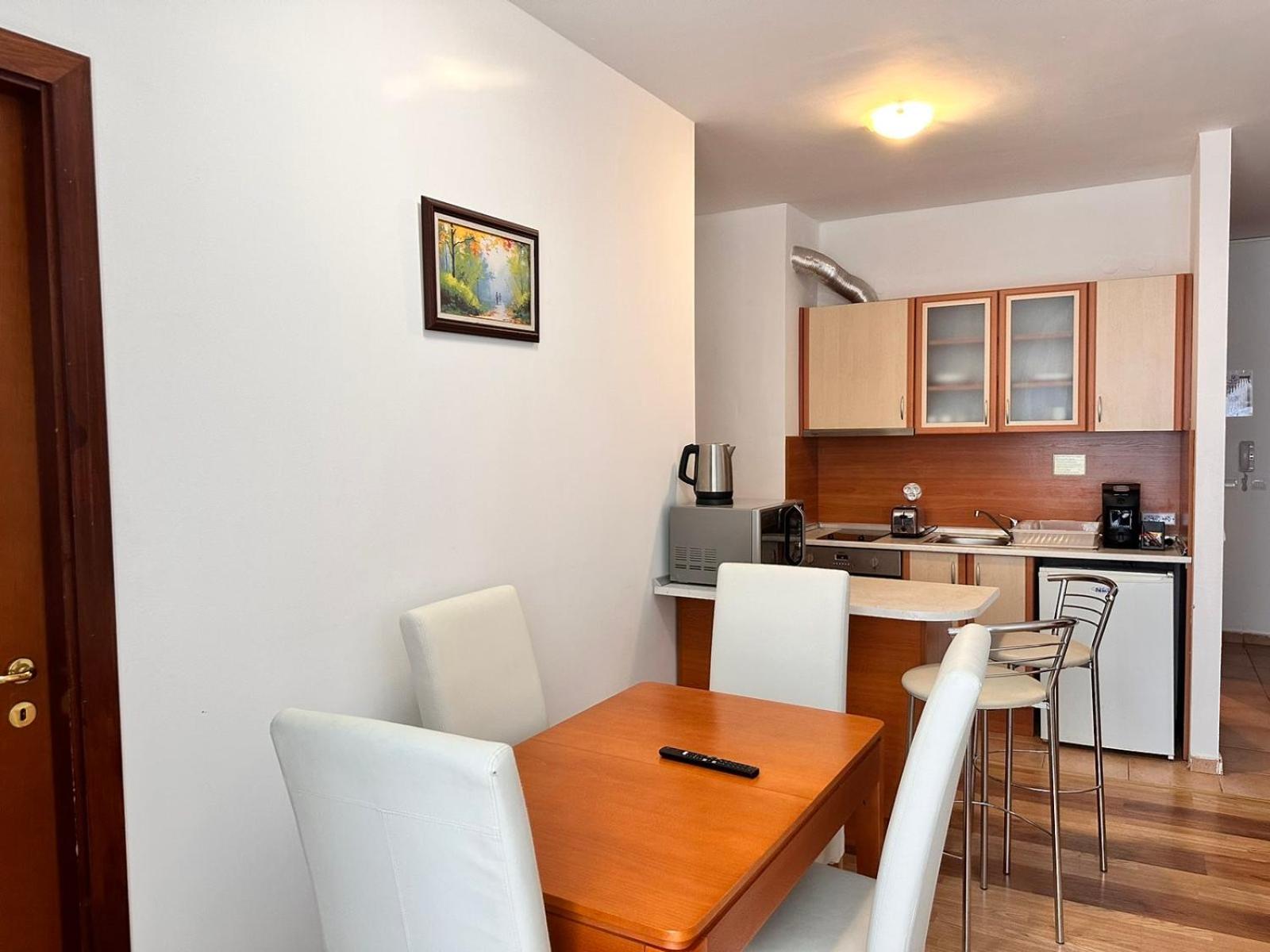 Spacious Two bedroom apartment in Flora Residence Tulip 12