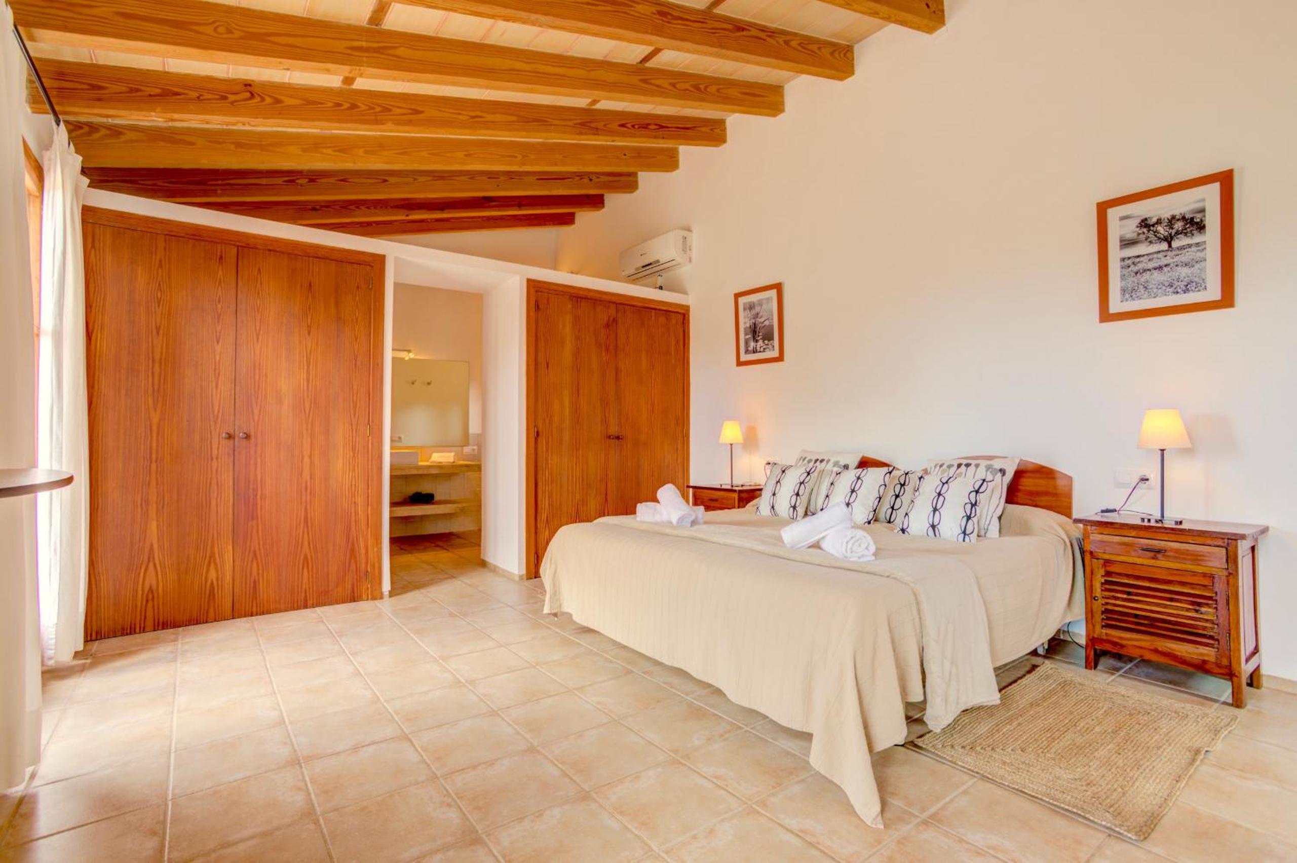 Villa Son Tord by Sealand Villas