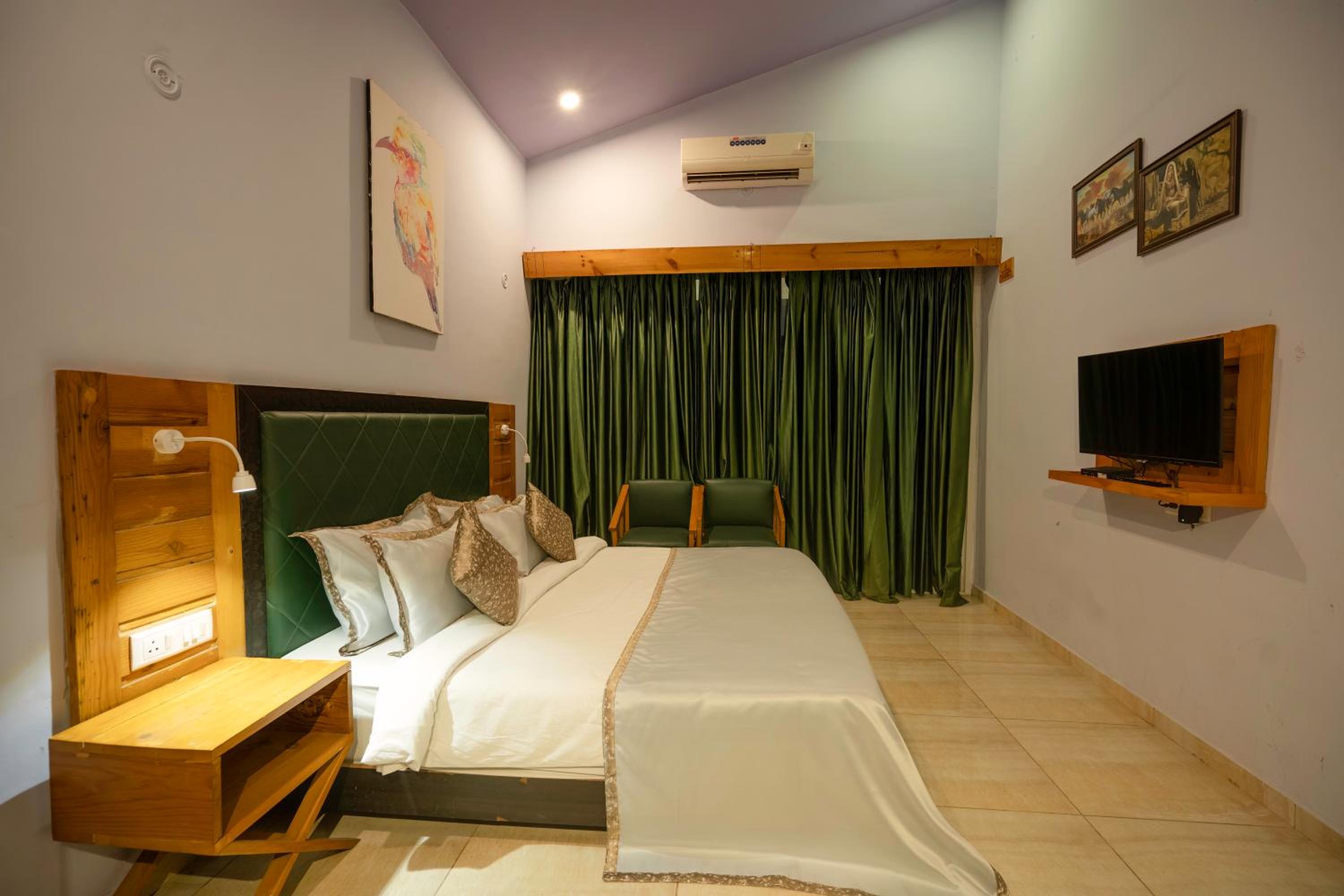 LaTigre Resort