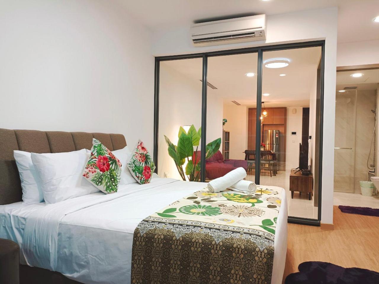 Sky Suites KLCC By NTR Resources
