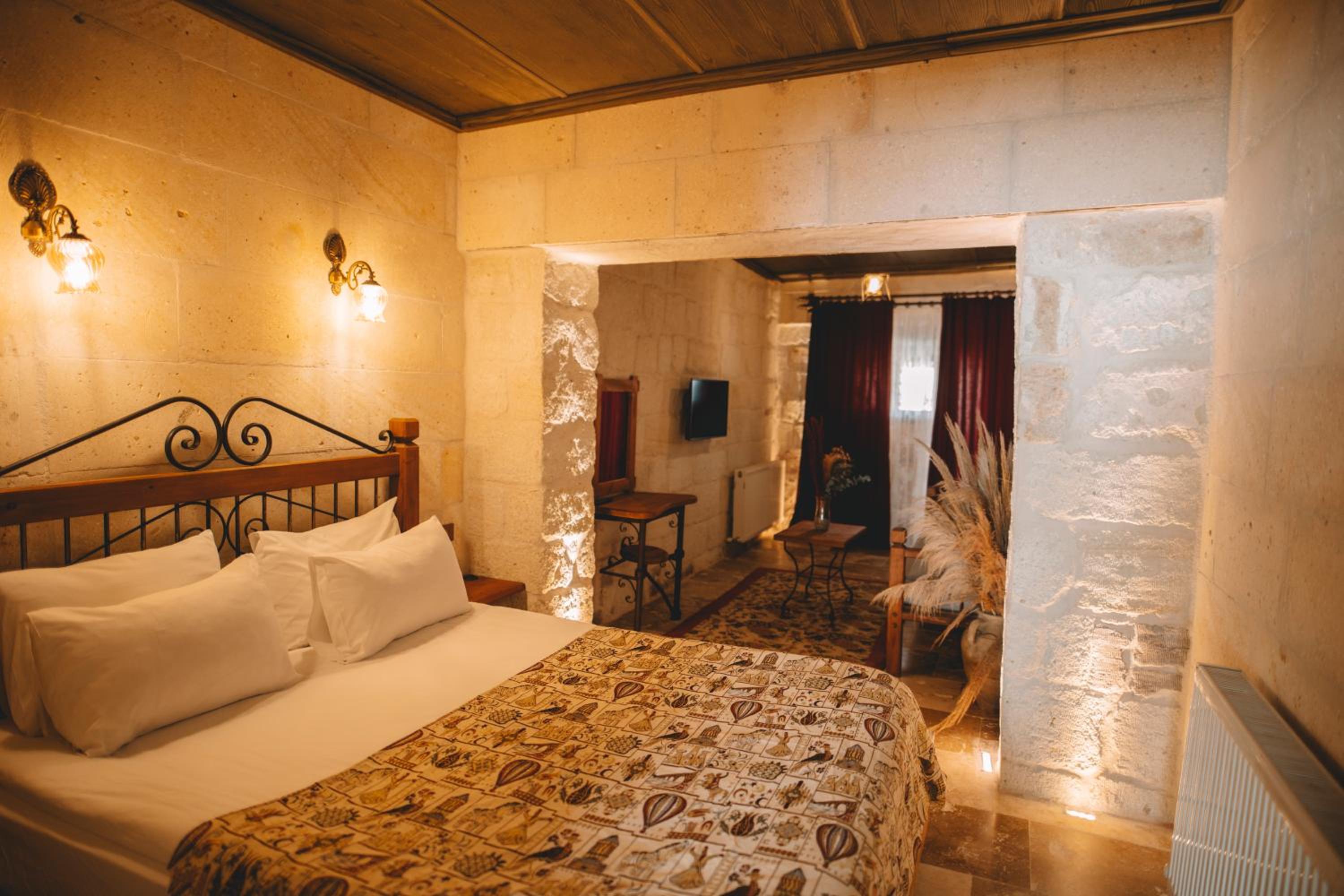 Çavuşin Cave House-Cappadocia - Image 101