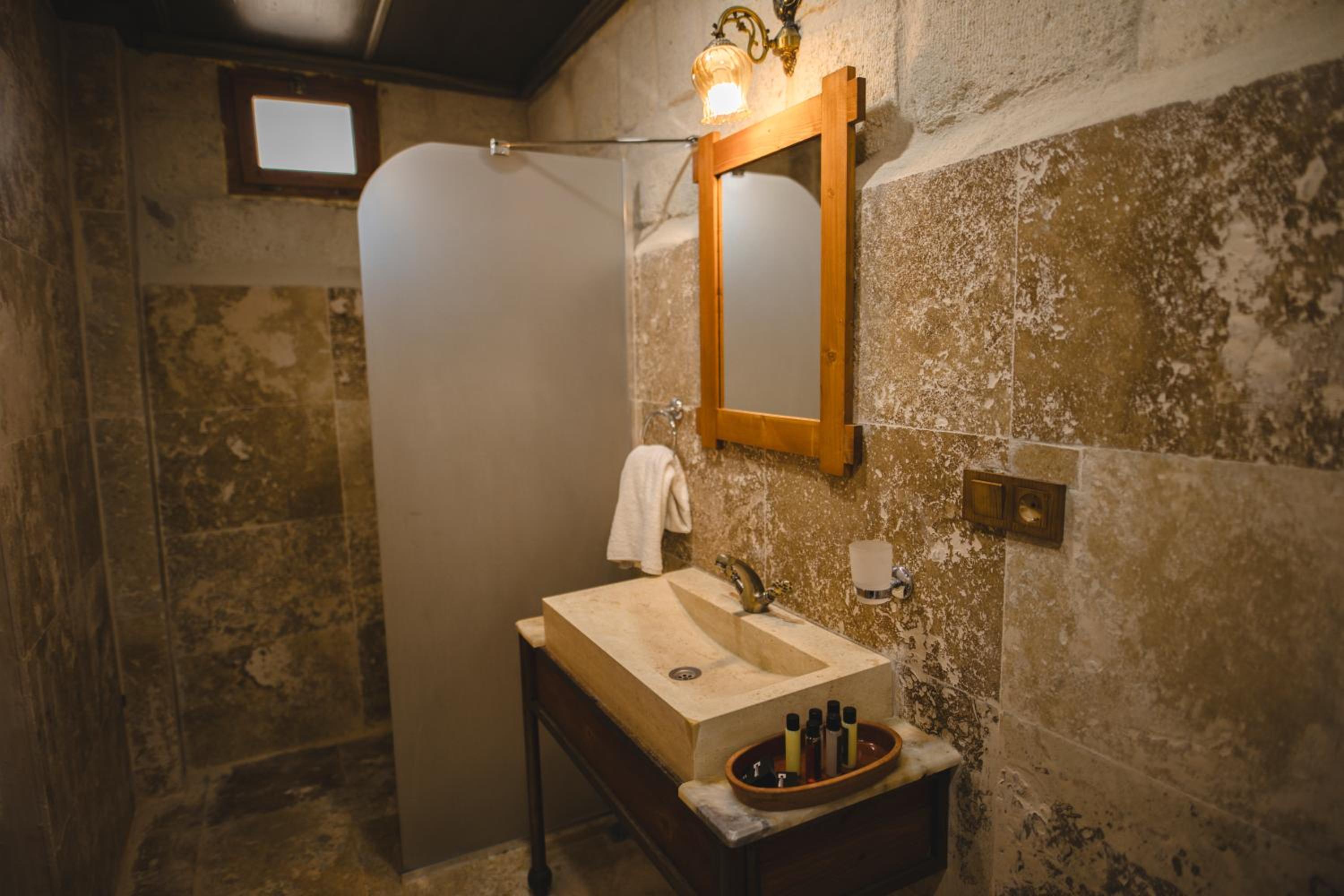 Çavuşin Cave House-Cappadocia - Image 104