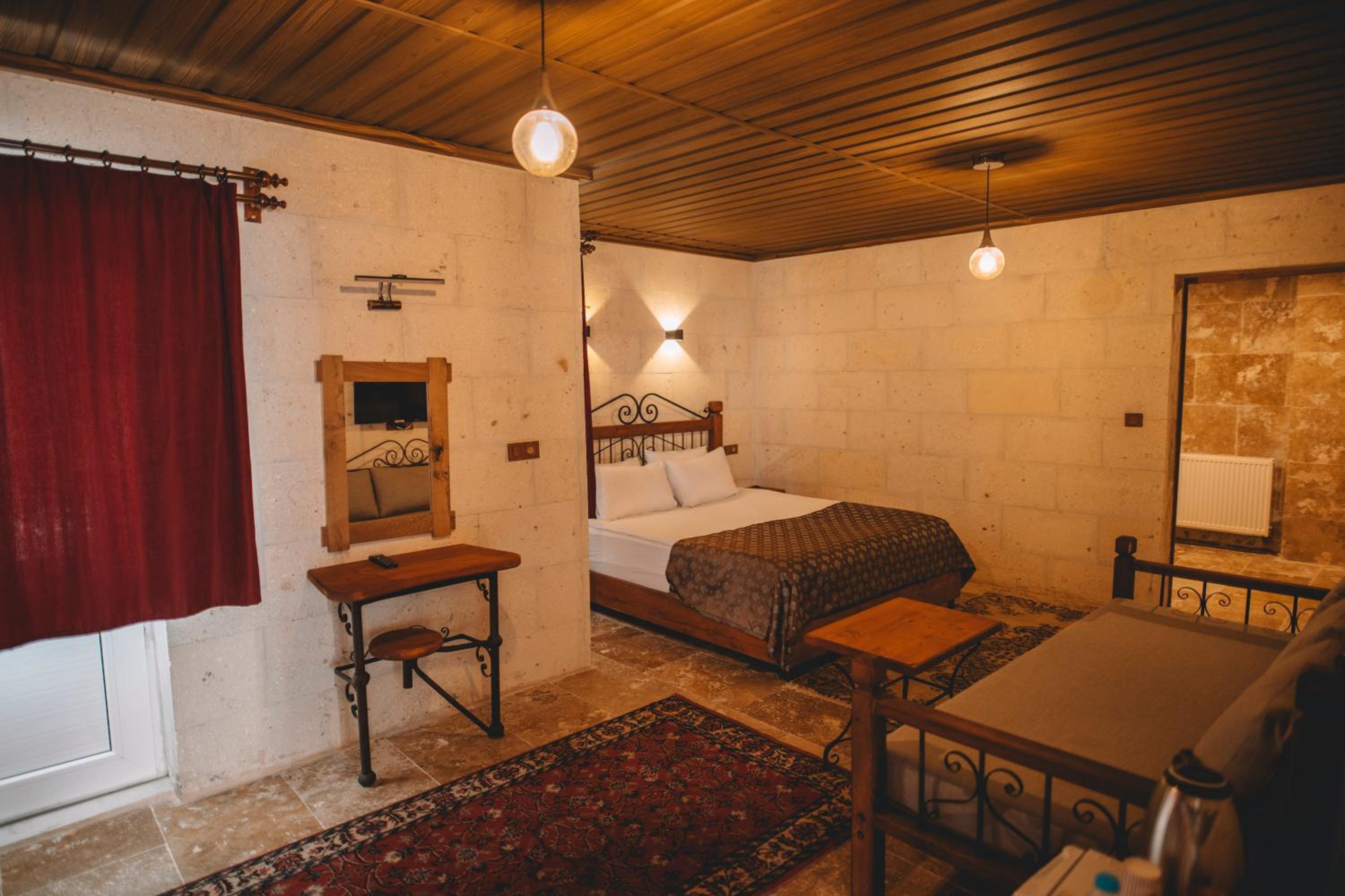 Çavuşin Cave House-Cappadocia - Image 43