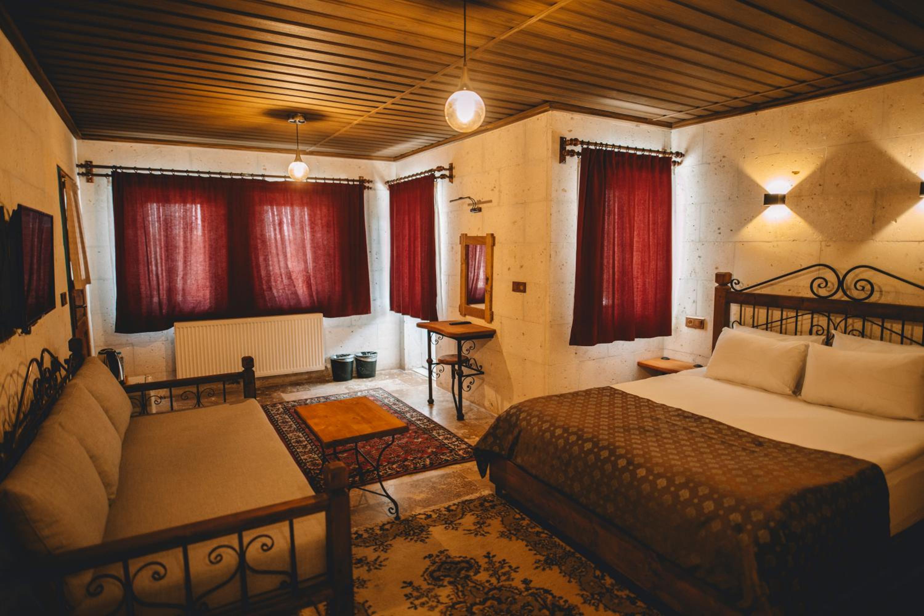 Çavuşin Cave House-Cappadocia - Image 54