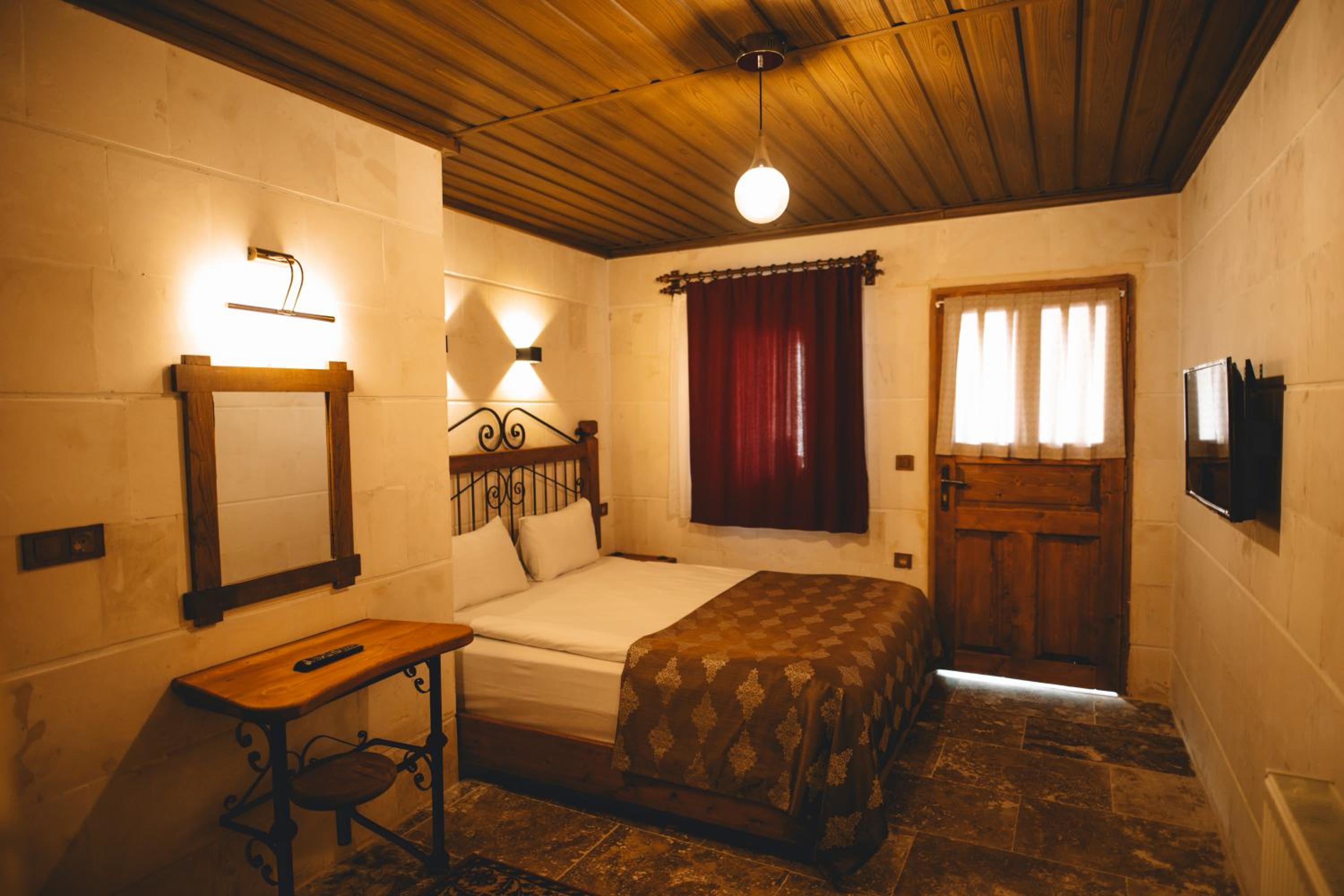 Çavuşin Cave House-Cappadocia - Image 63