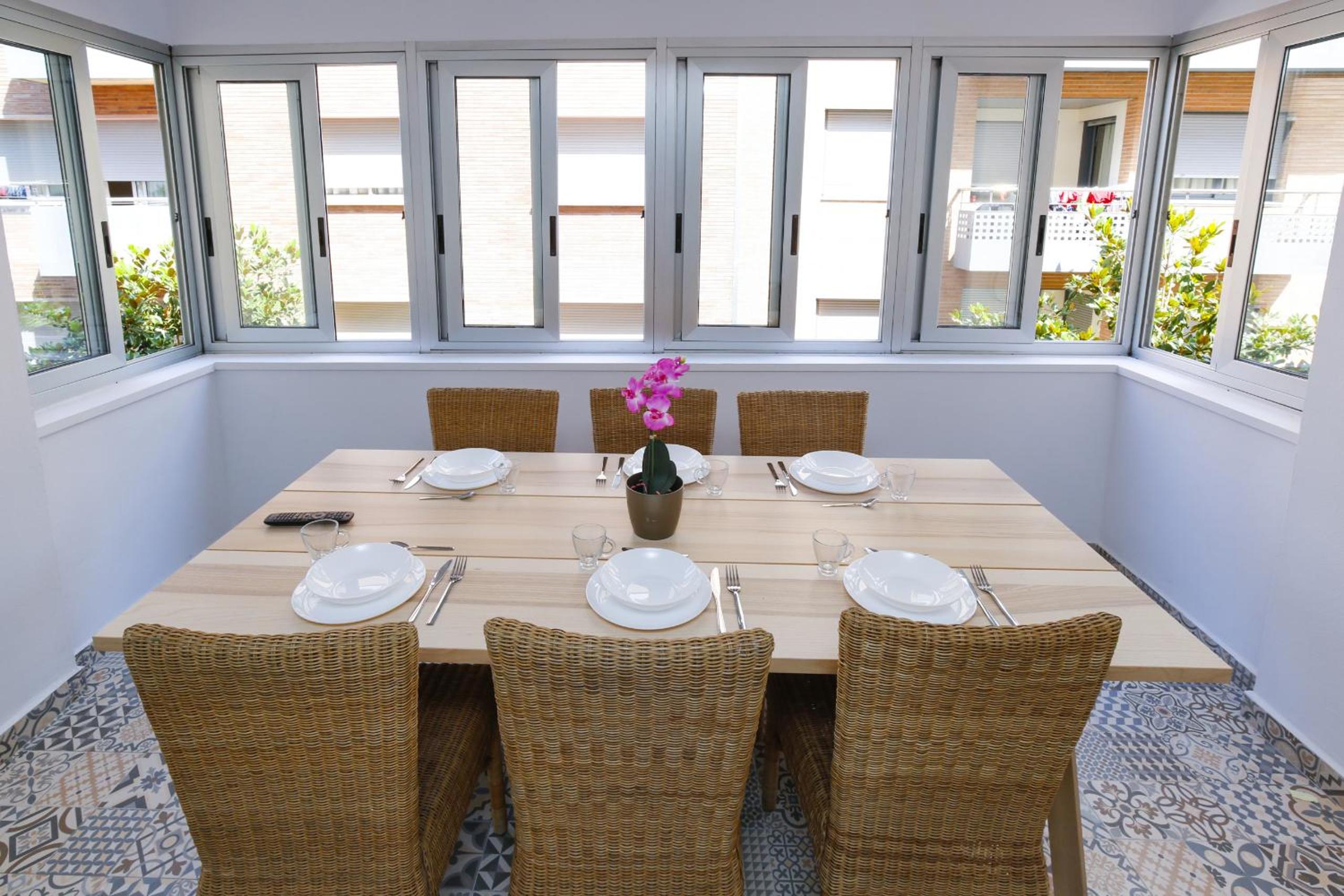dining