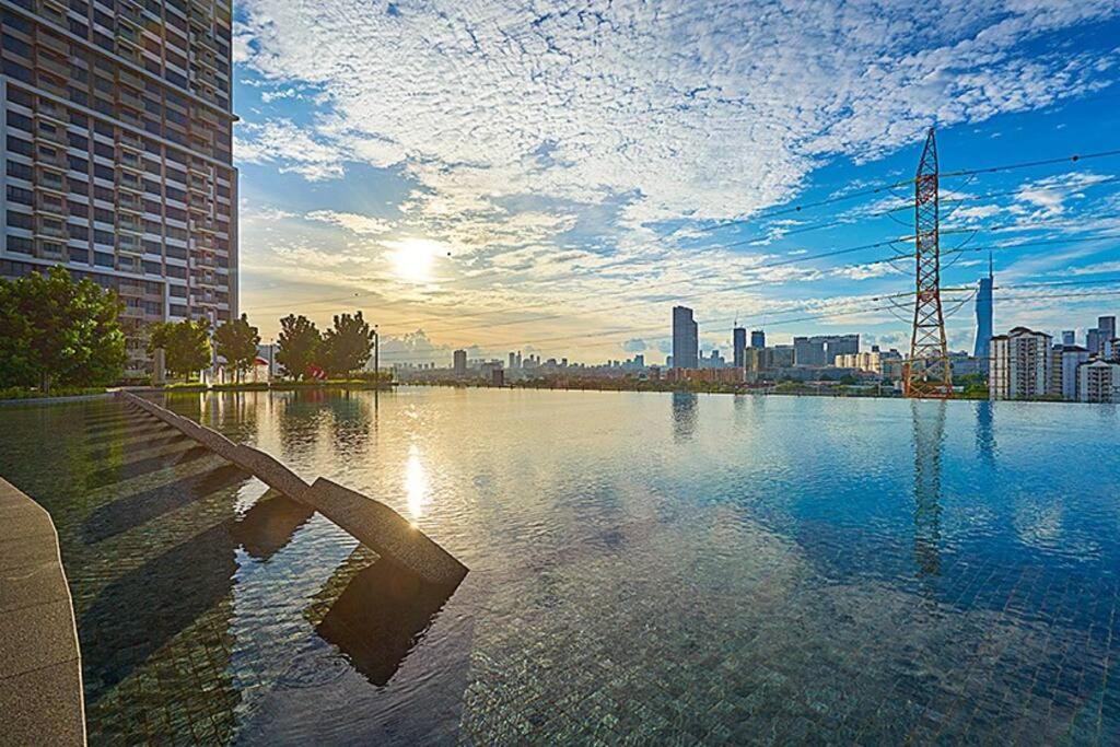 Vertical Paradise KL @ Level 53