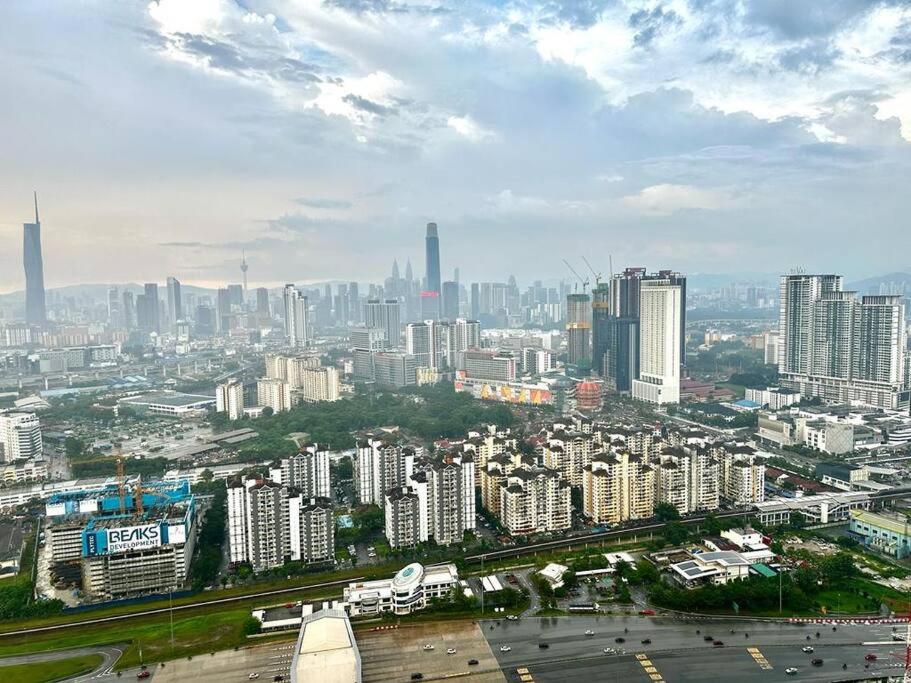 Vertical Paradise KL @ Level 53