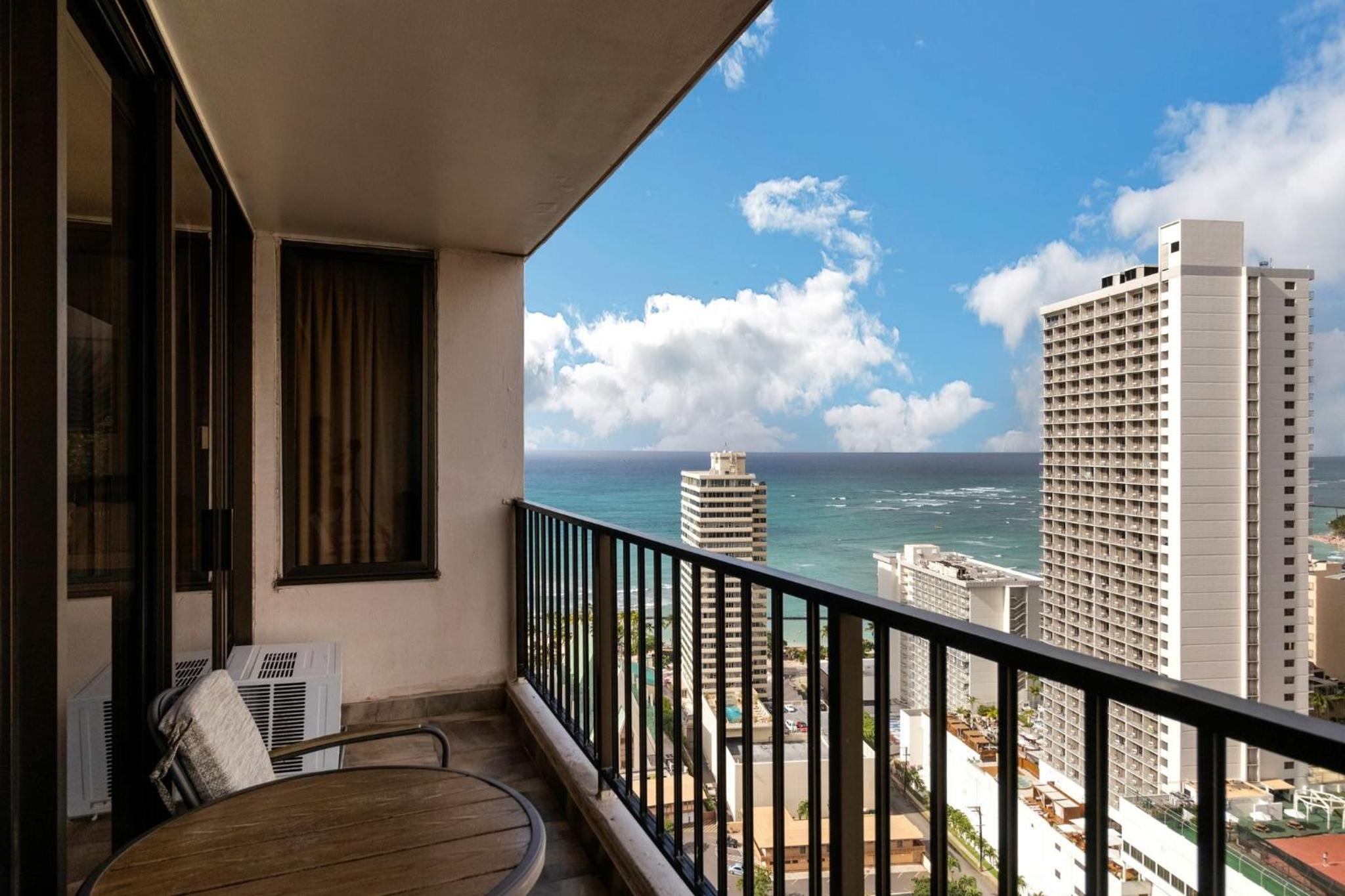 One-Bedroom Apartment view 4