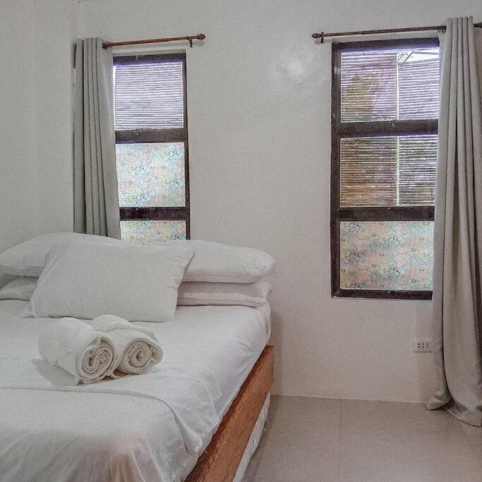 1-BR flat with kitchen private bath hot and cold shower view 2