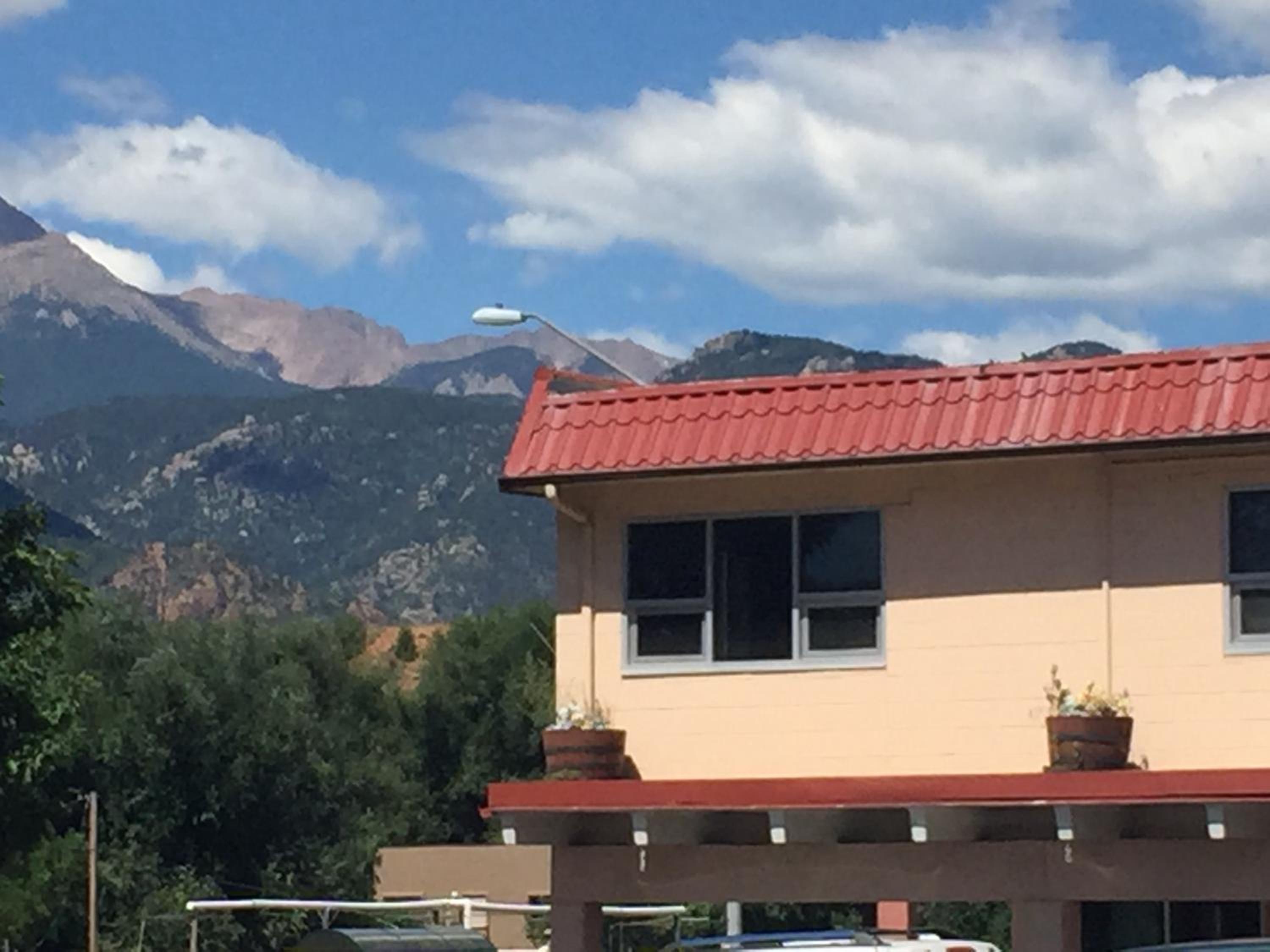 Garden of the Gods Motel