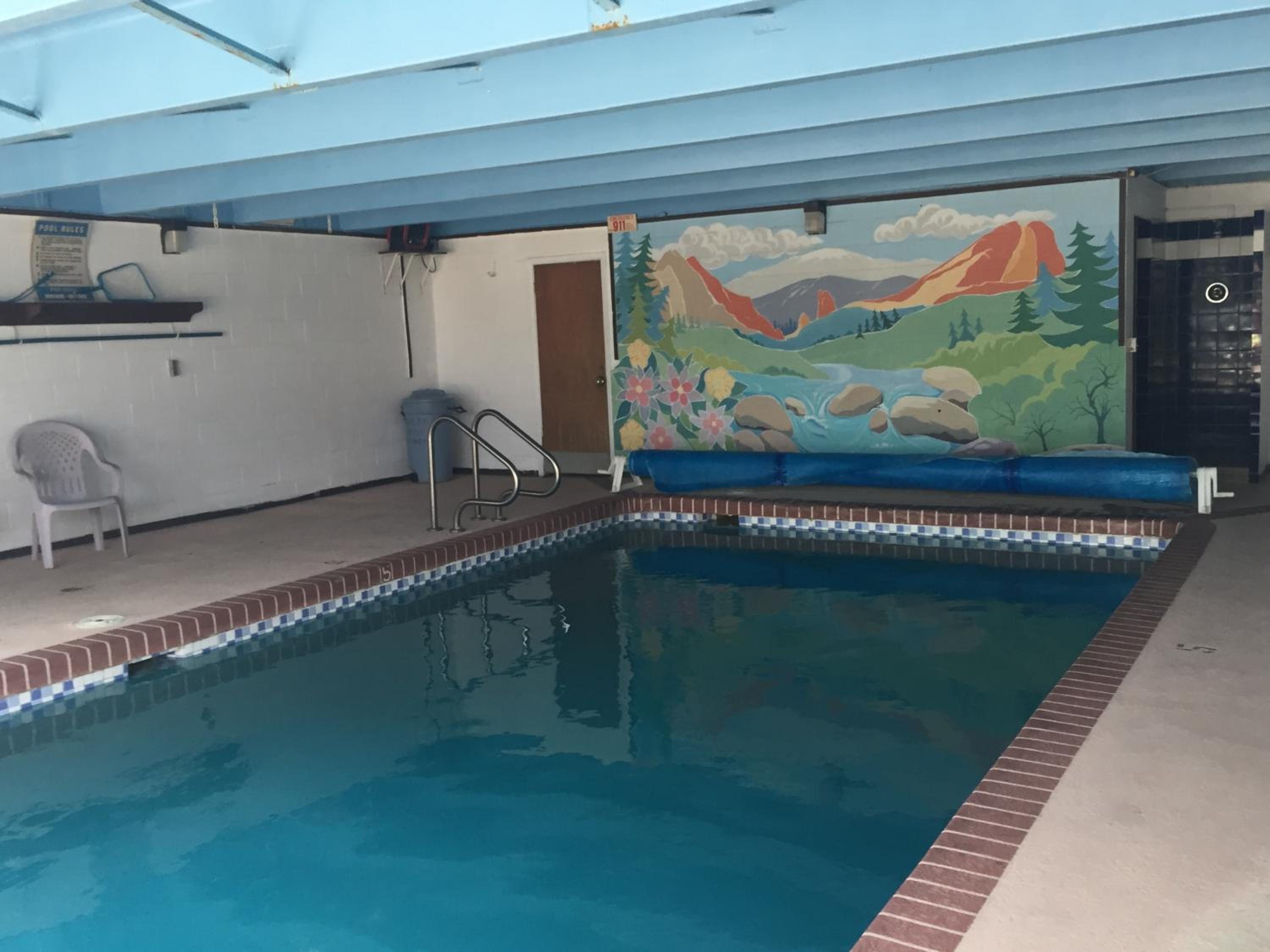 Garden of the Gods Motel