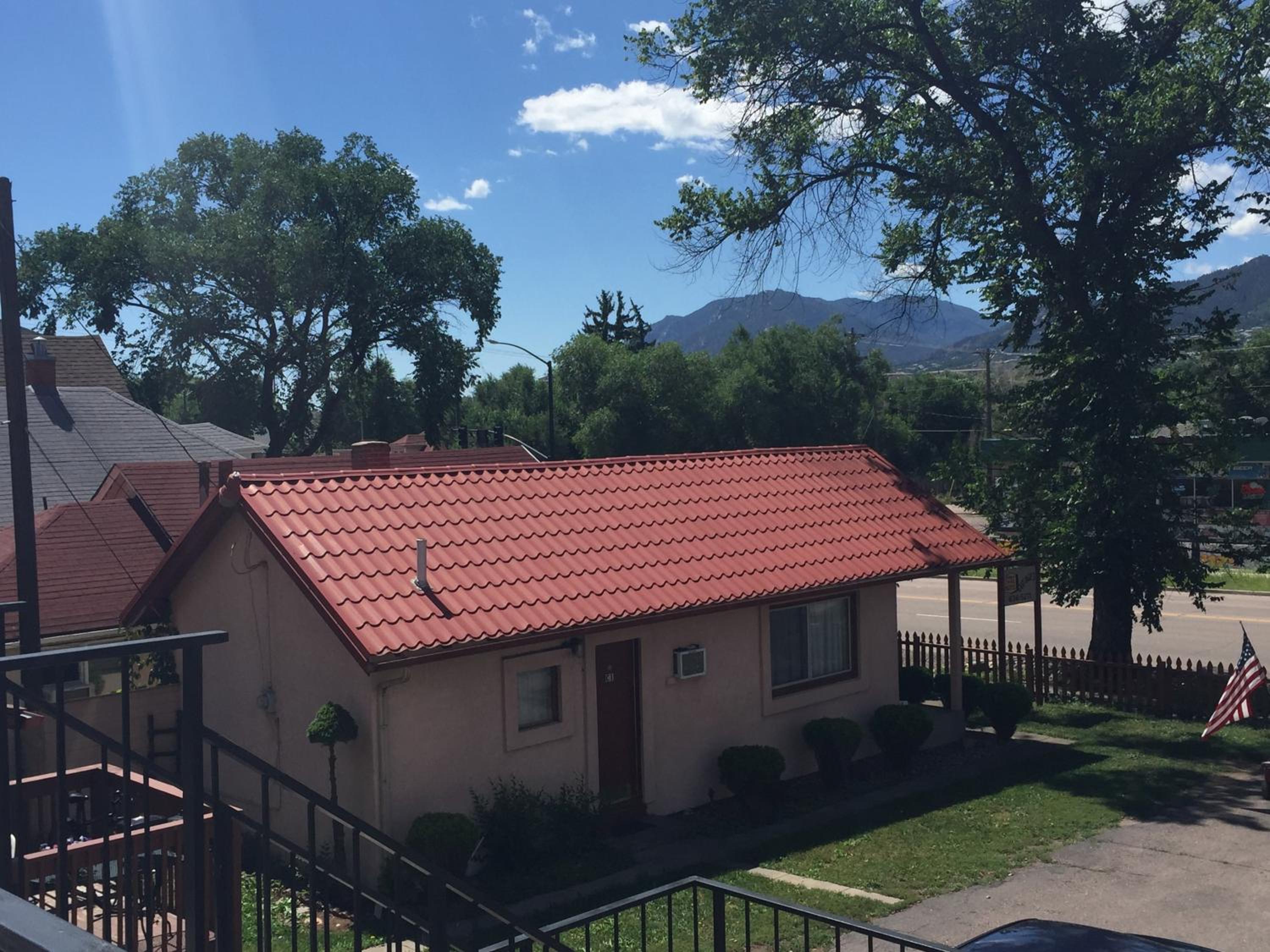 Garden of the Gods Motel