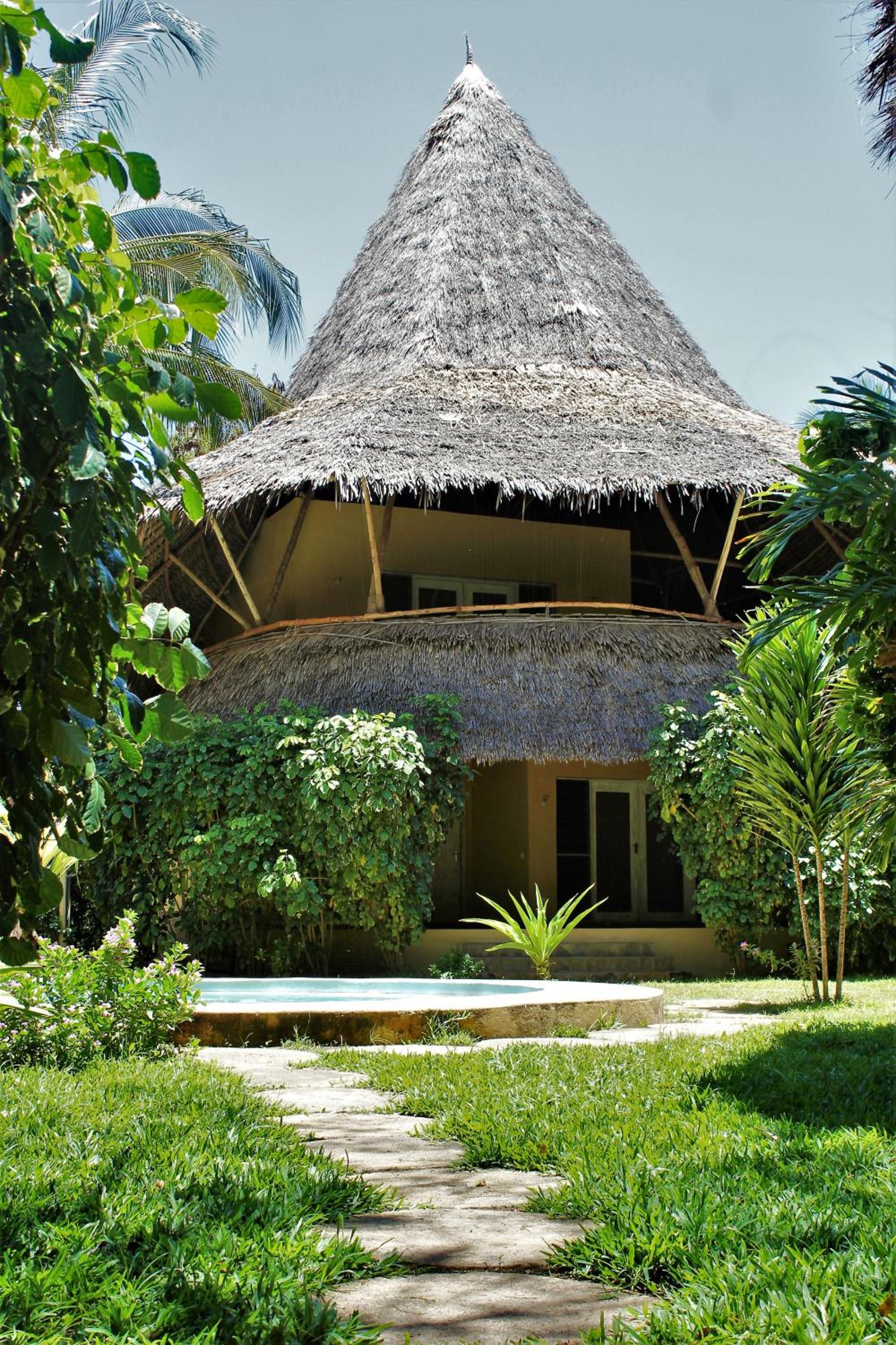 COTTAGE BEACHSIDE