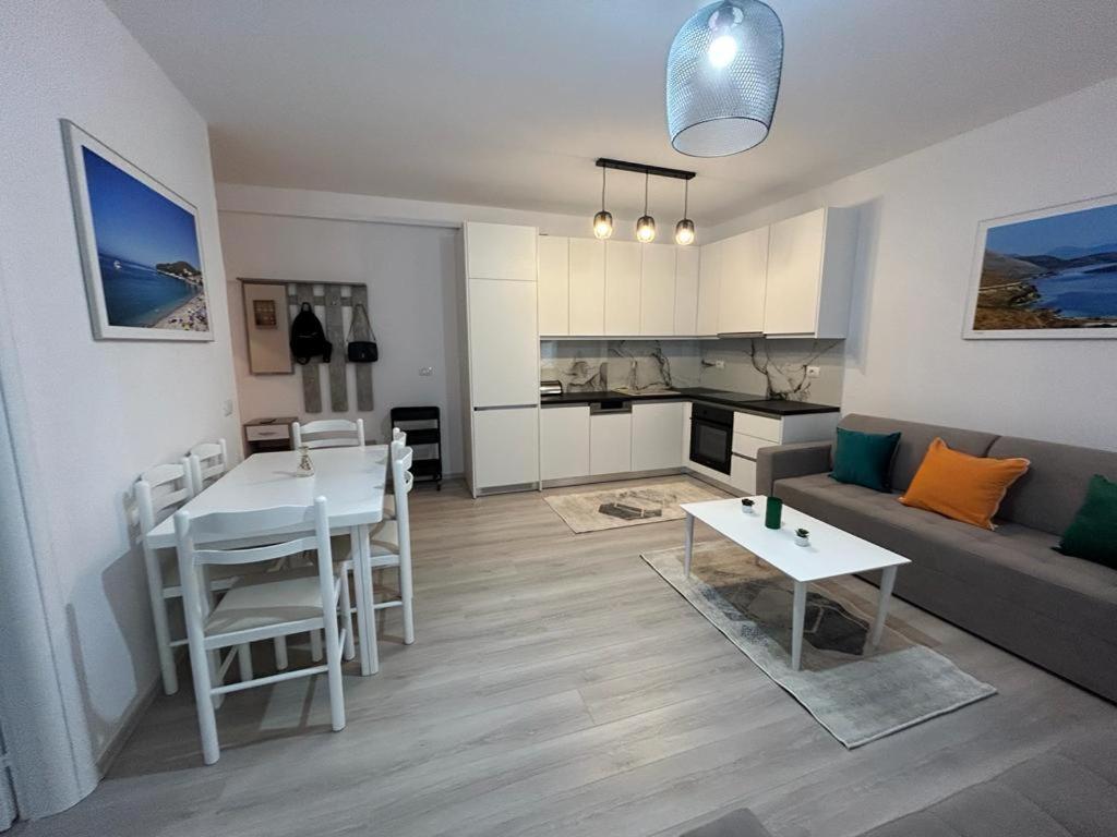 Blue pearl apartment