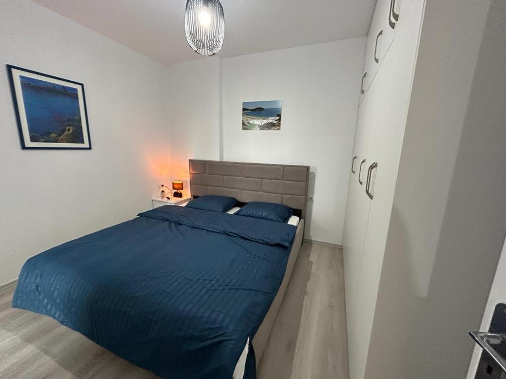 Blue pearl apartment