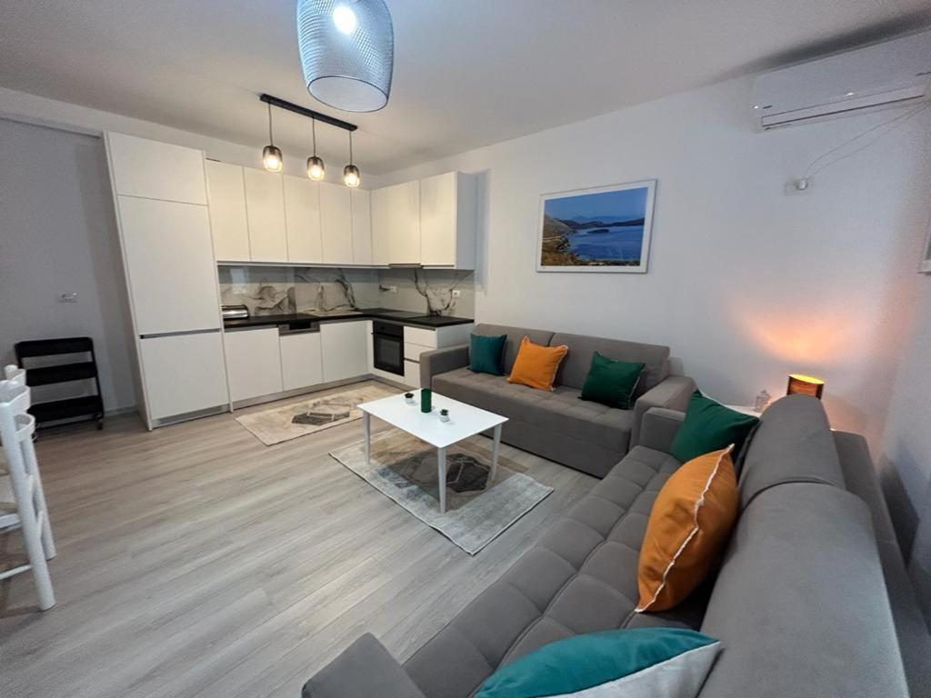 Blue pearl apartment