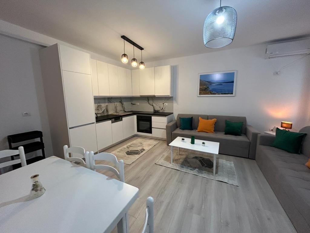 Blue pearl apartment