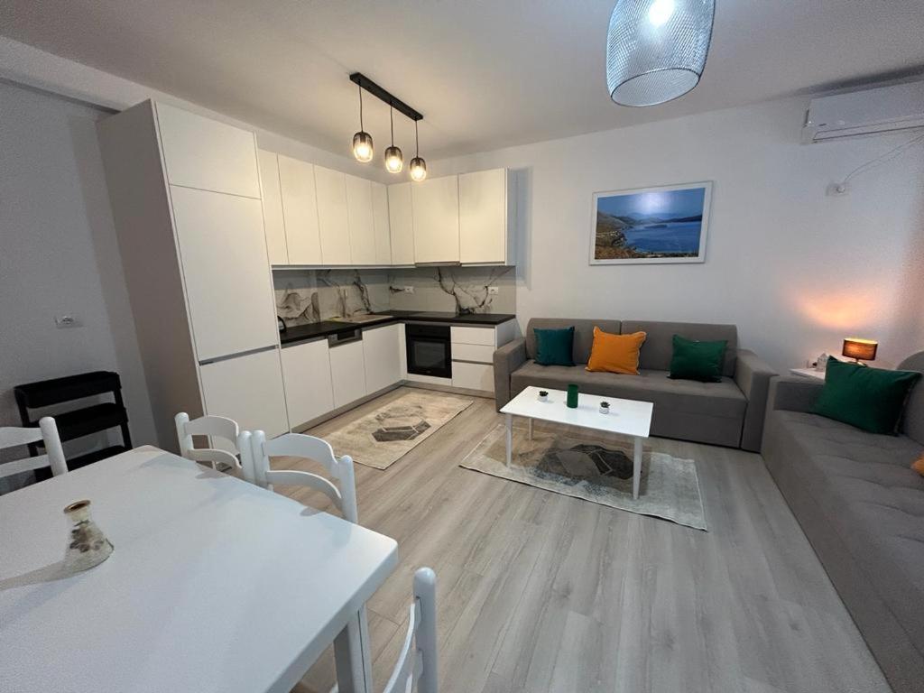 Blue pearl apartment