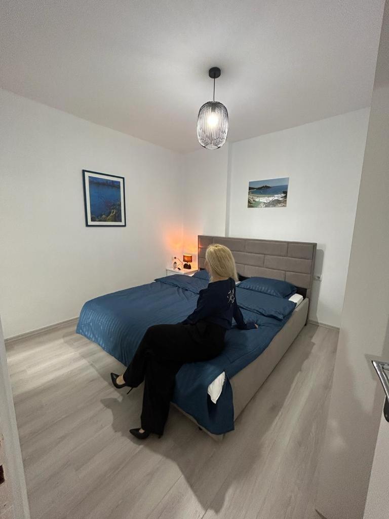 Blue pearl apartment