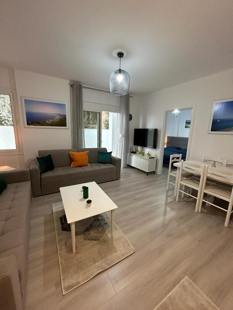 Blue pearl apartment
